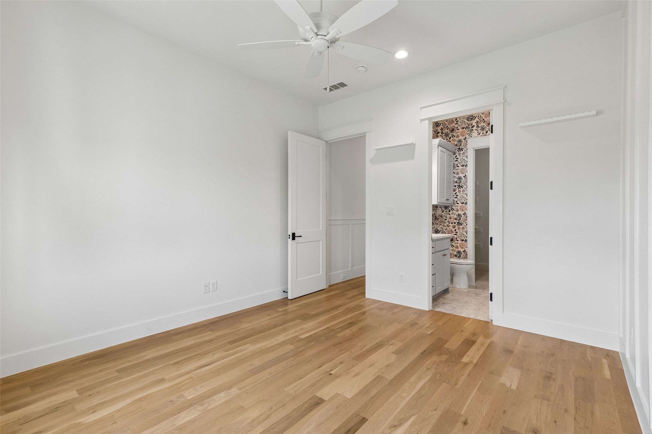 425 Crown Ridge Court