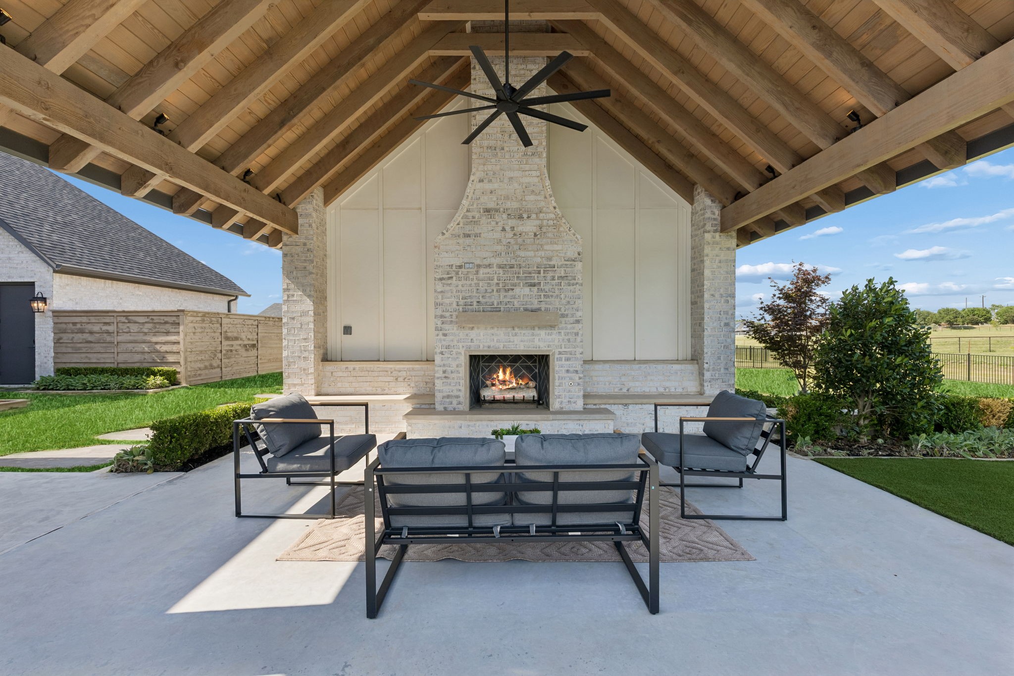 425 Crown Ridge Court
