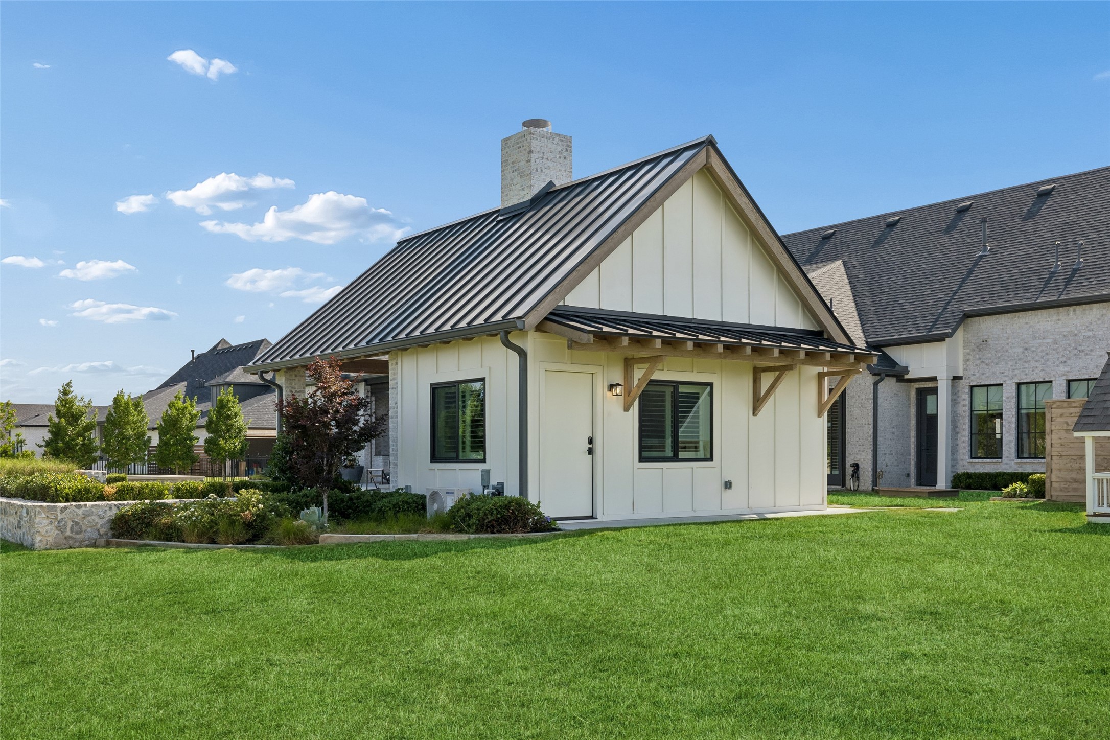 425 Crown Ridge Court