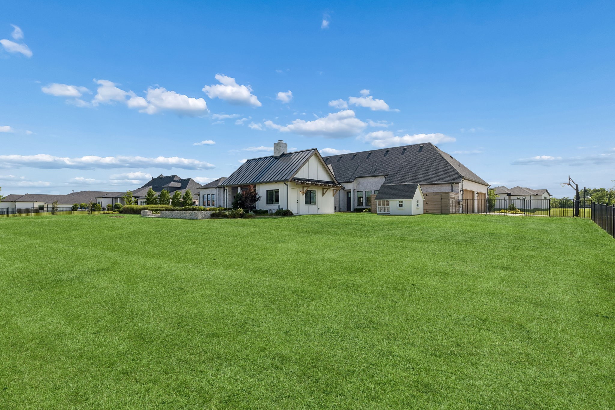 425 Crown Ridge Court