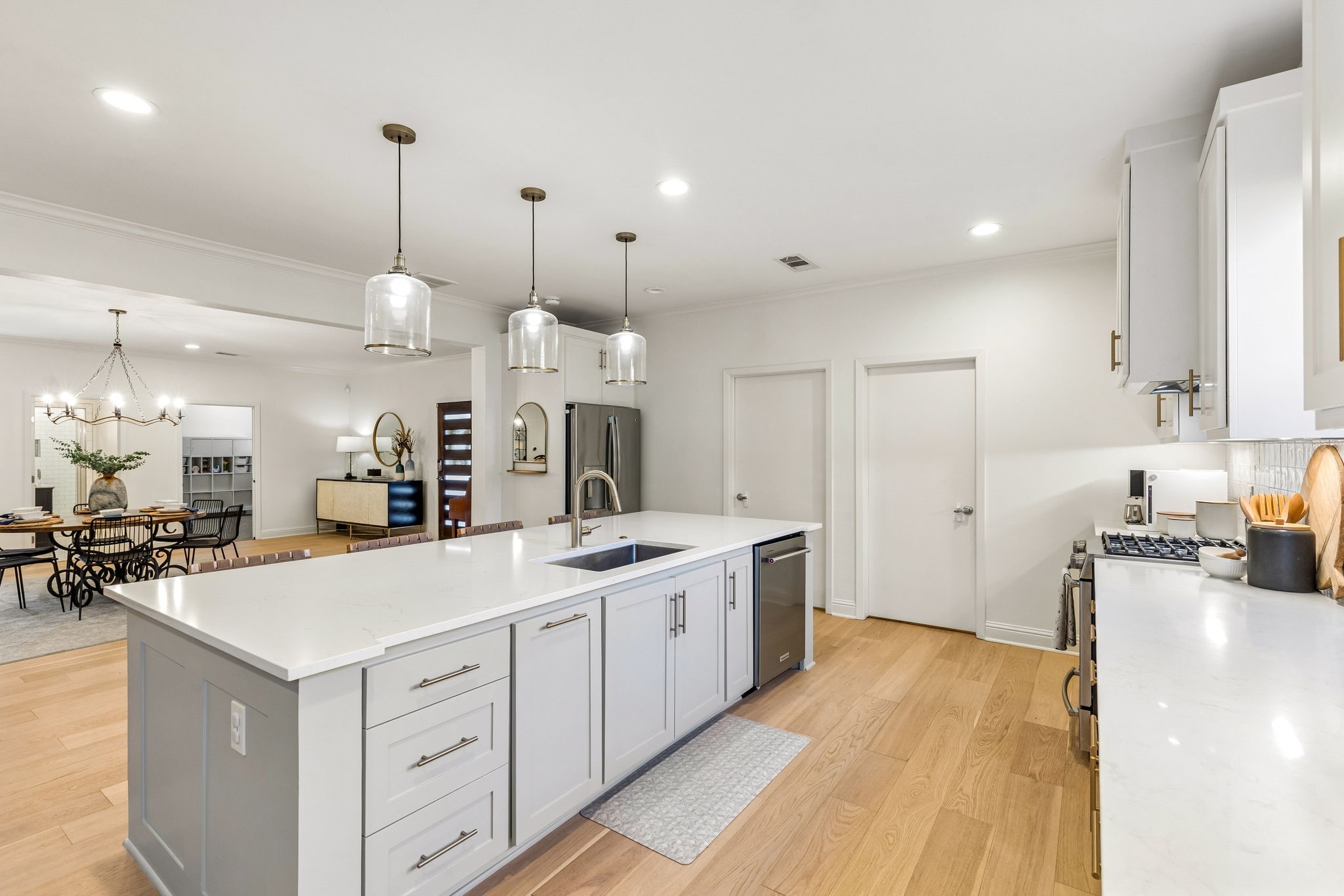 3744 Highgrove Drive