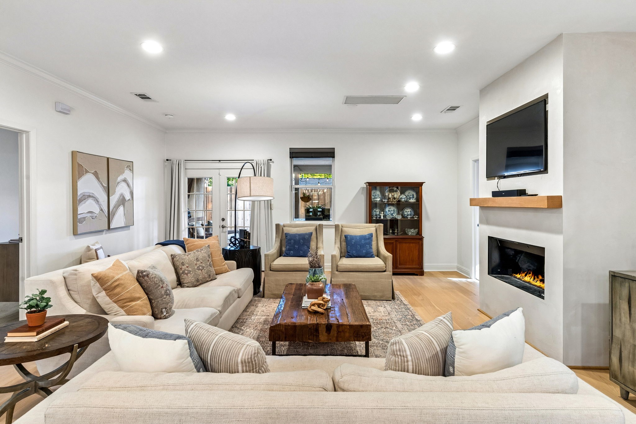 3744 Highgrove Drive