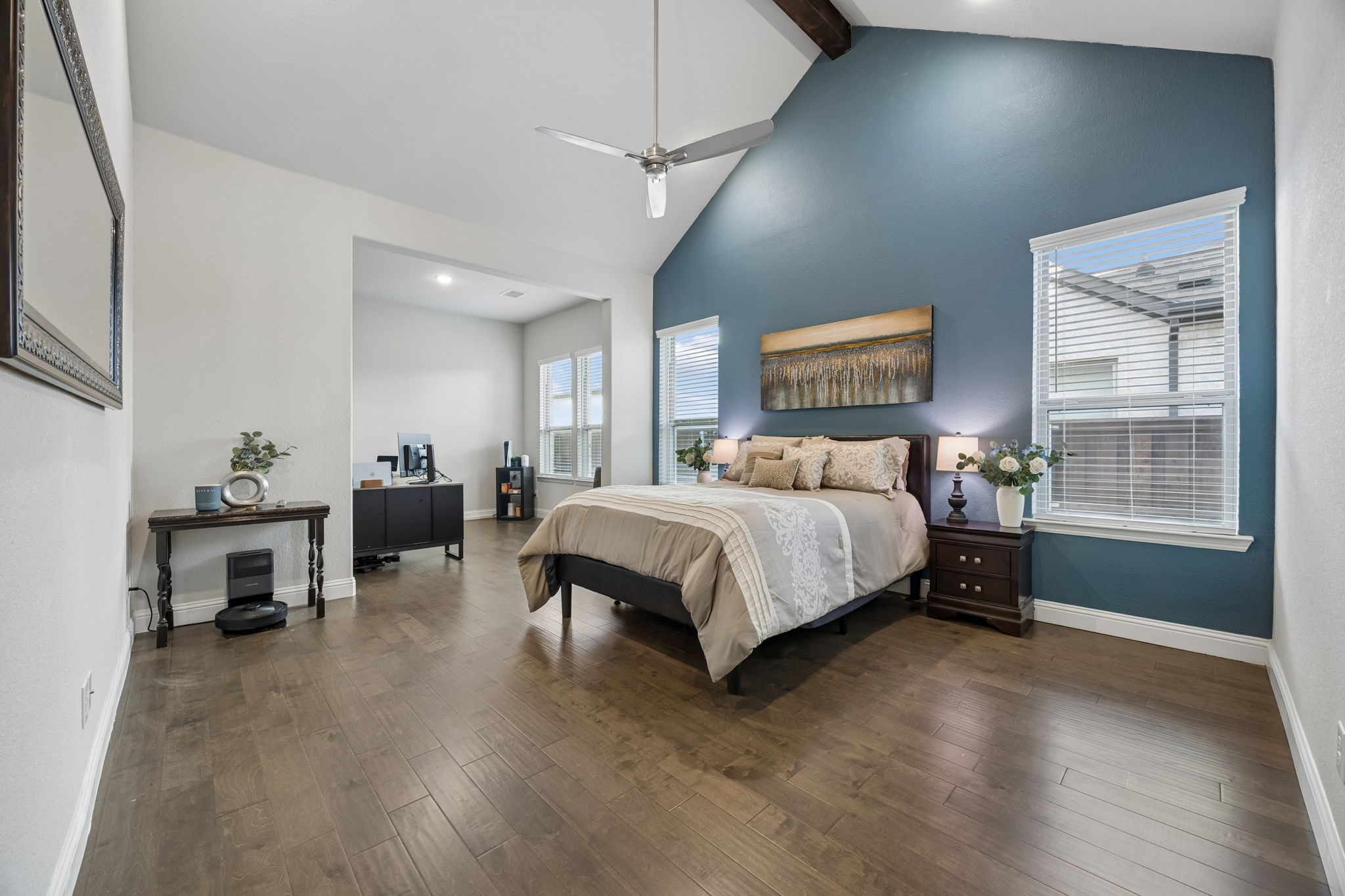 2270 English Ivy Road