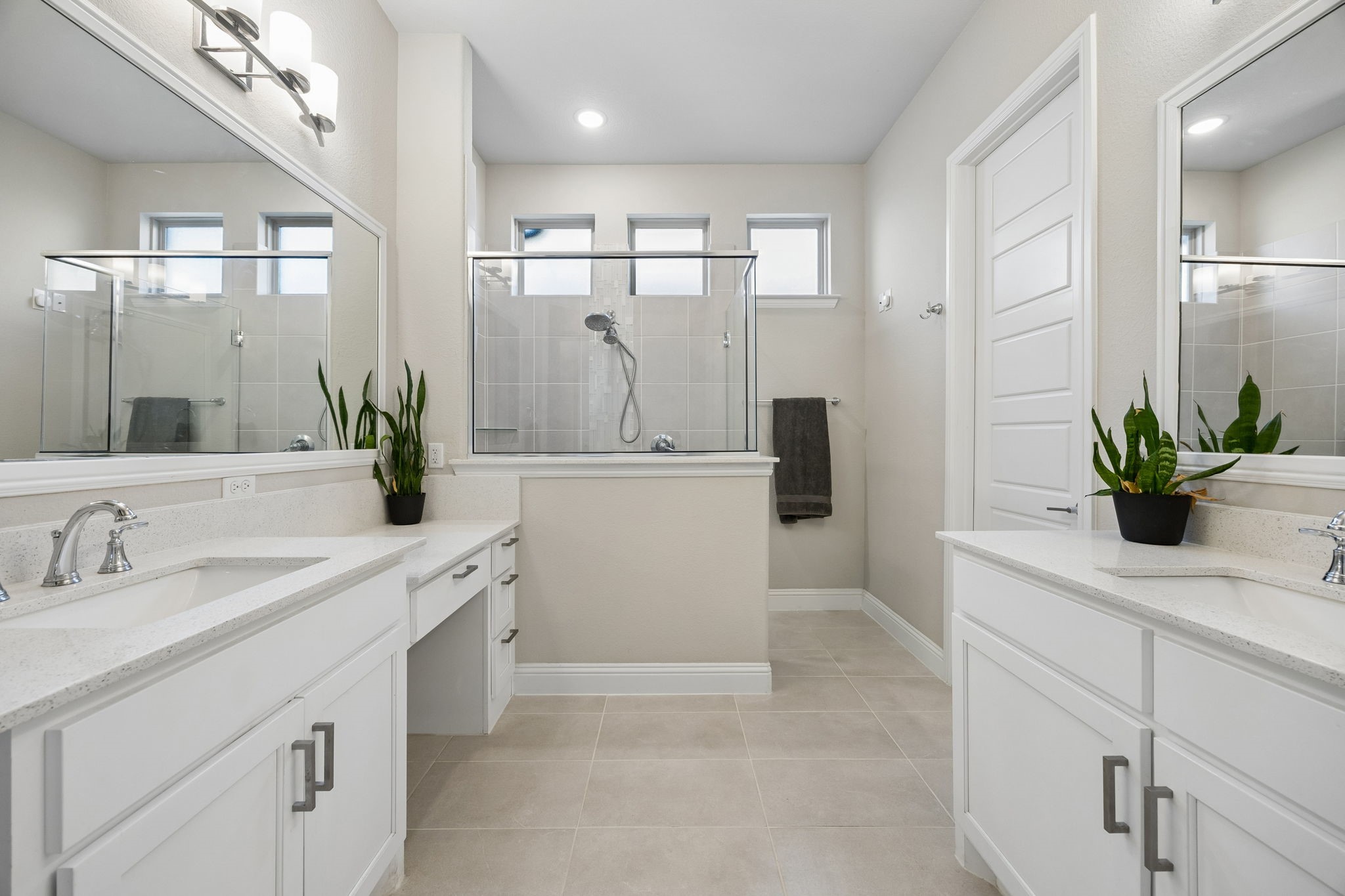 2270 English Ivy Road