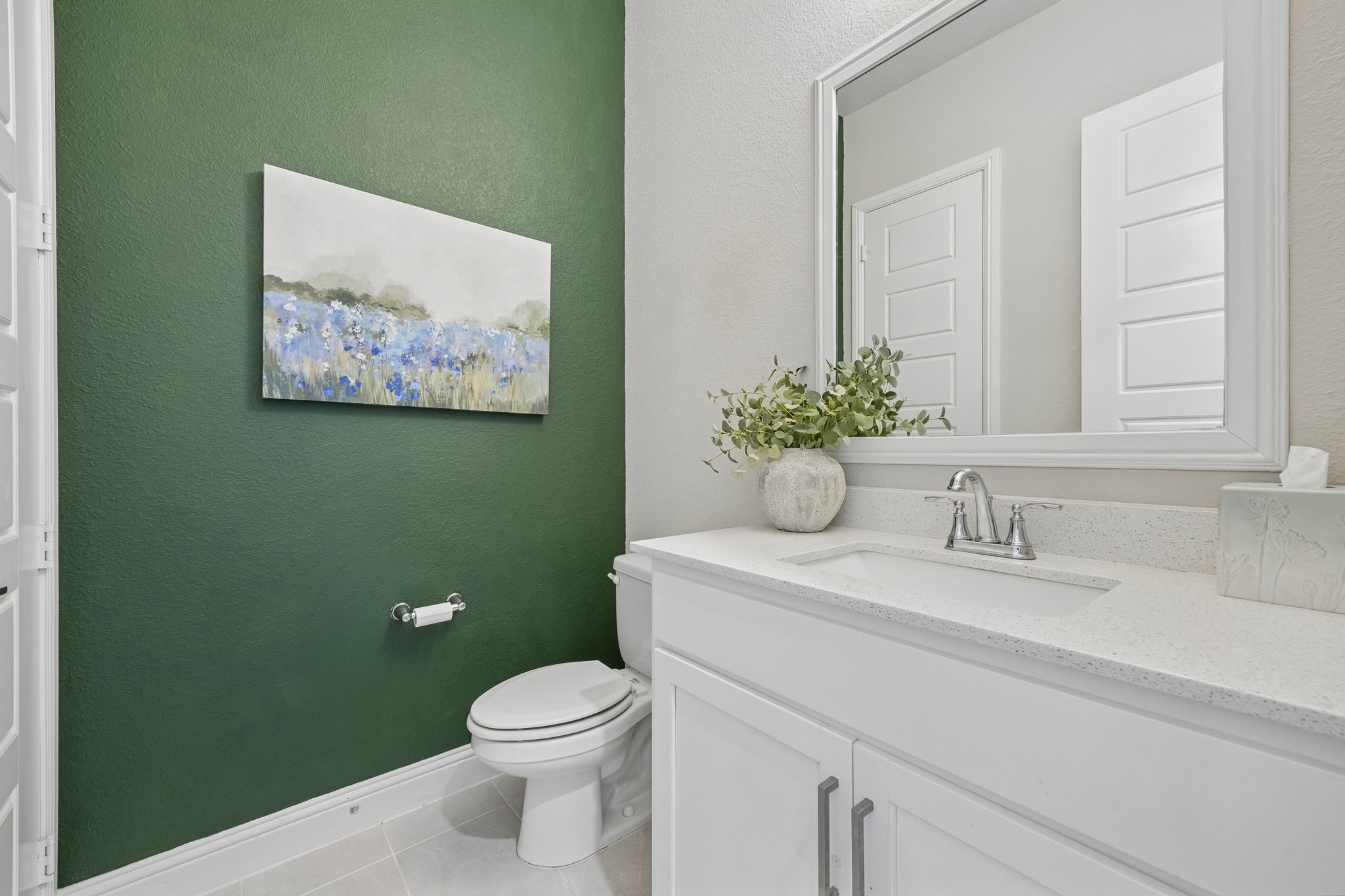 2270 English Ivy Road