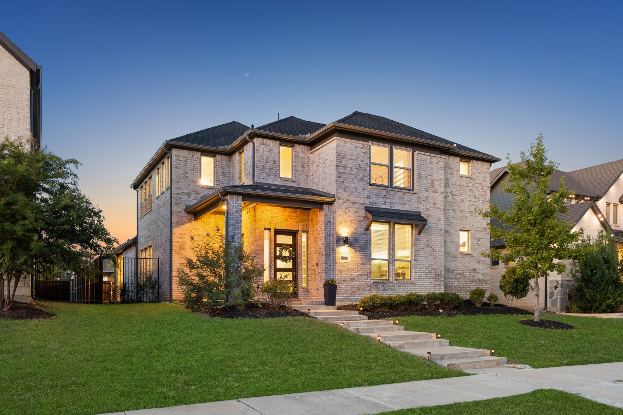 2270 English Ivy Road