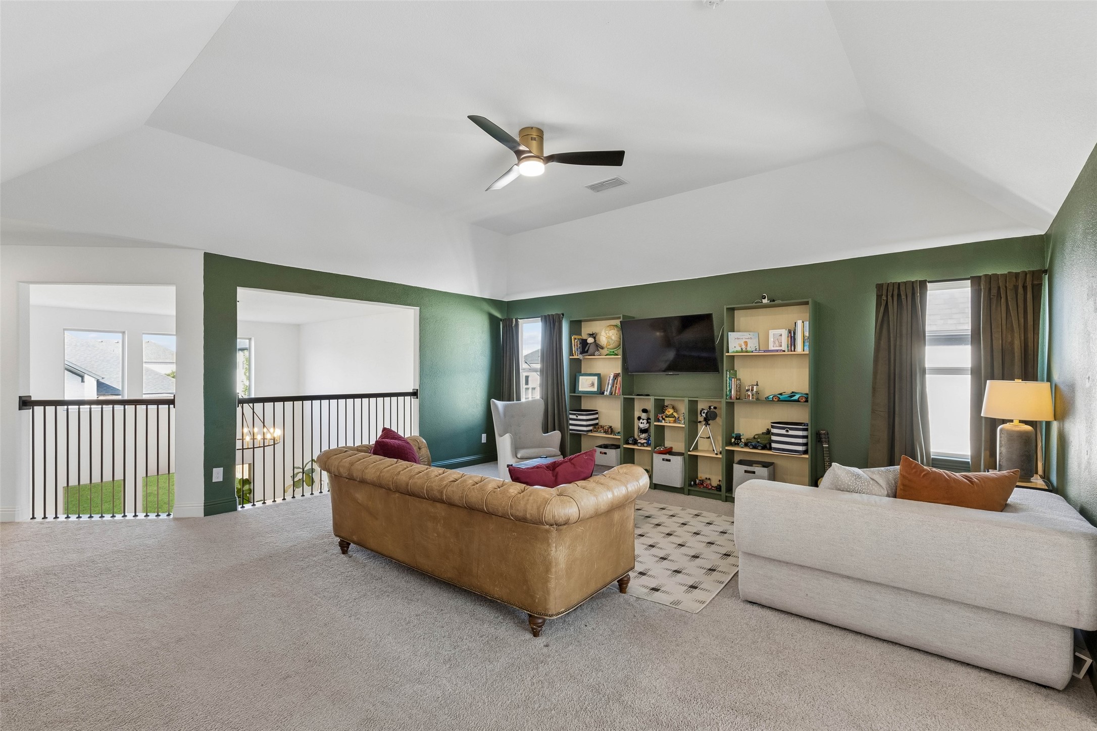 2622 Eucalyptus Road