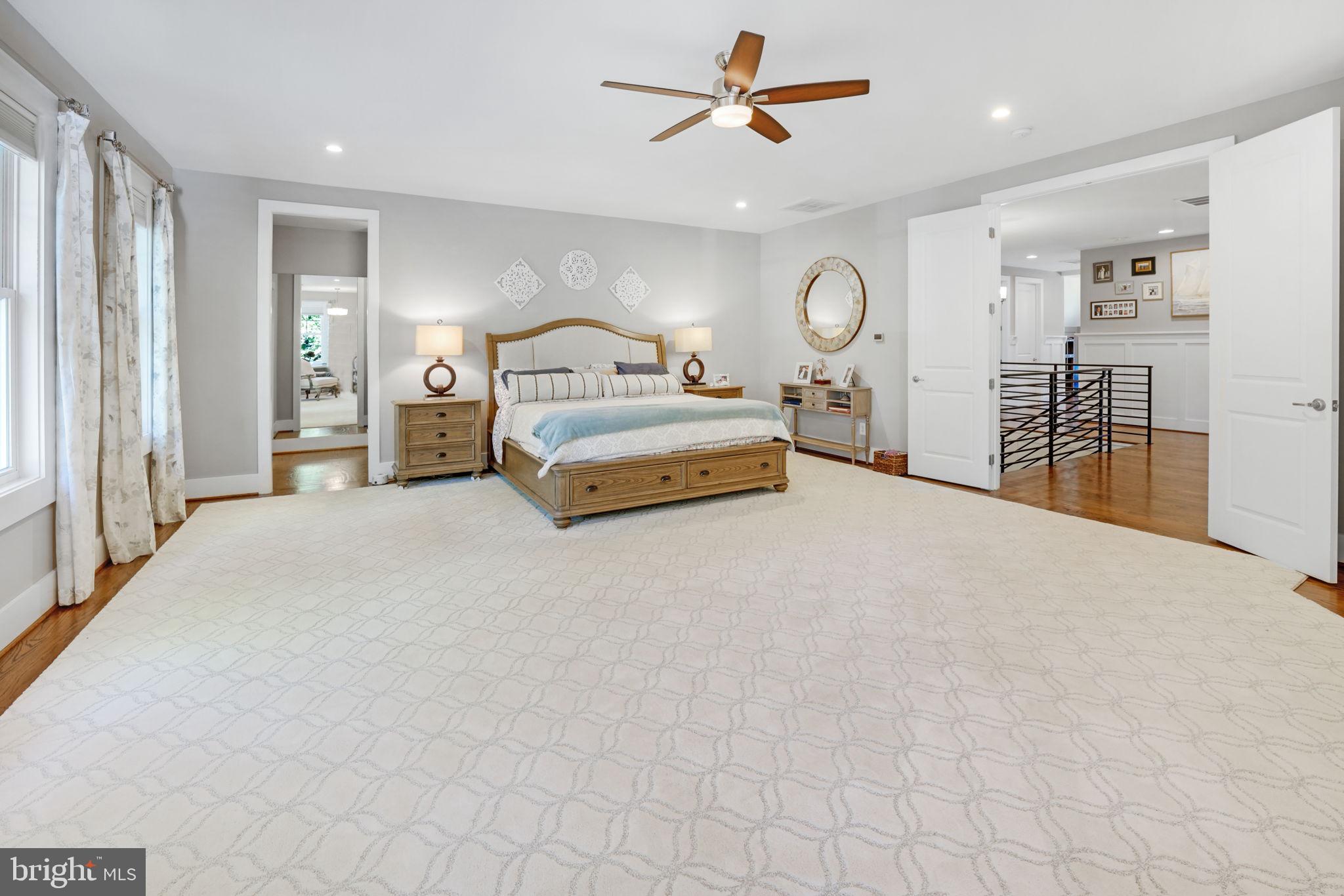 303 TAPAWINGO ROAD SE
