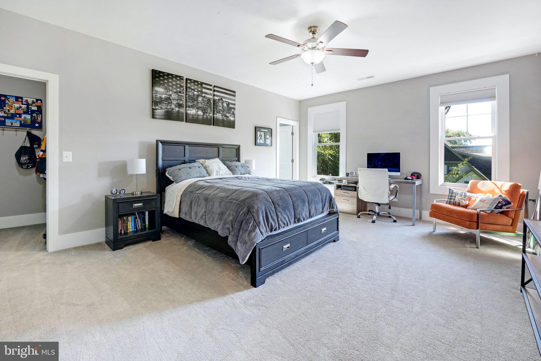 303 TAPAWINGO ROAD SE