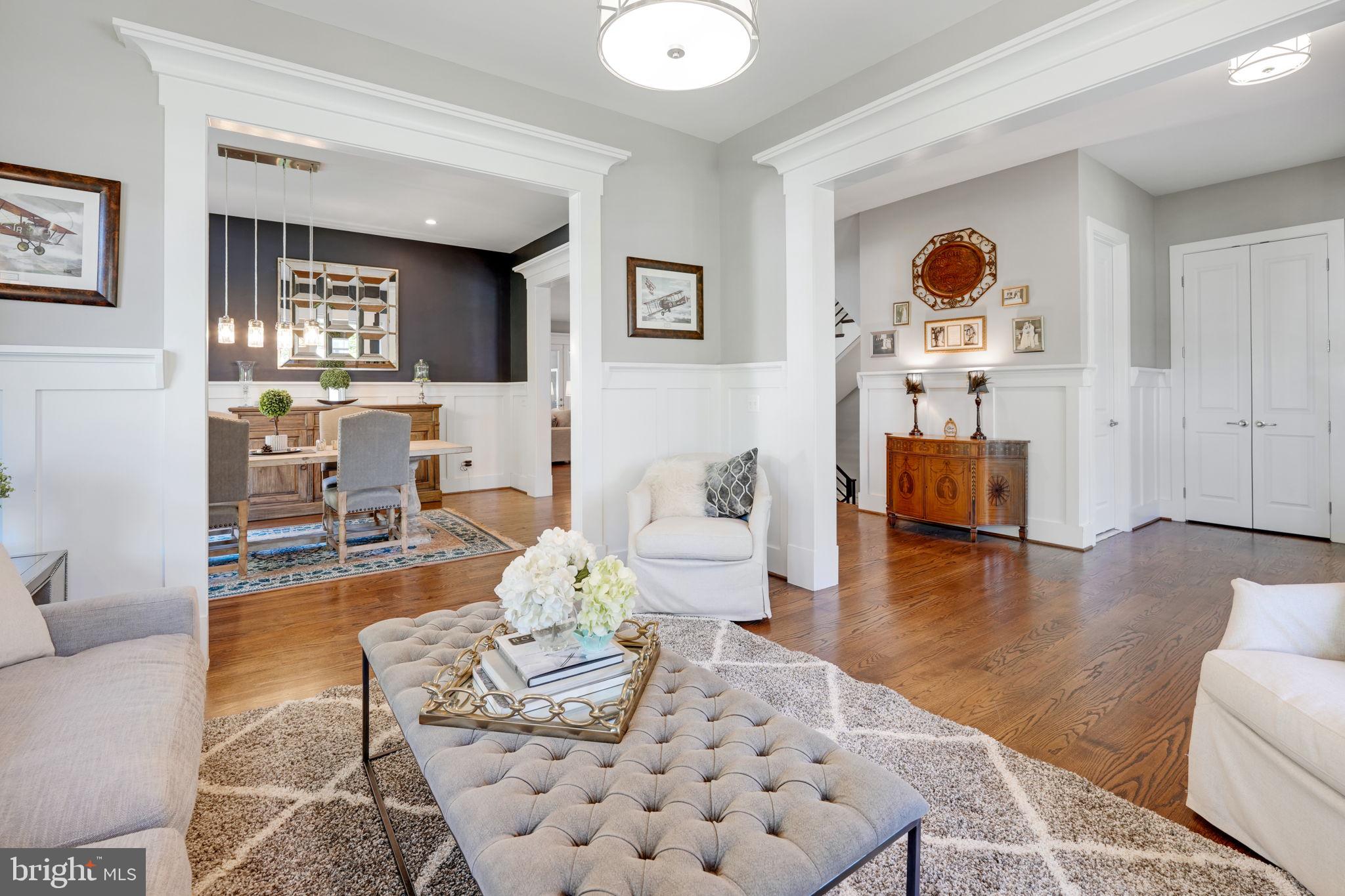 303 TAPAWINGO ROAD SE