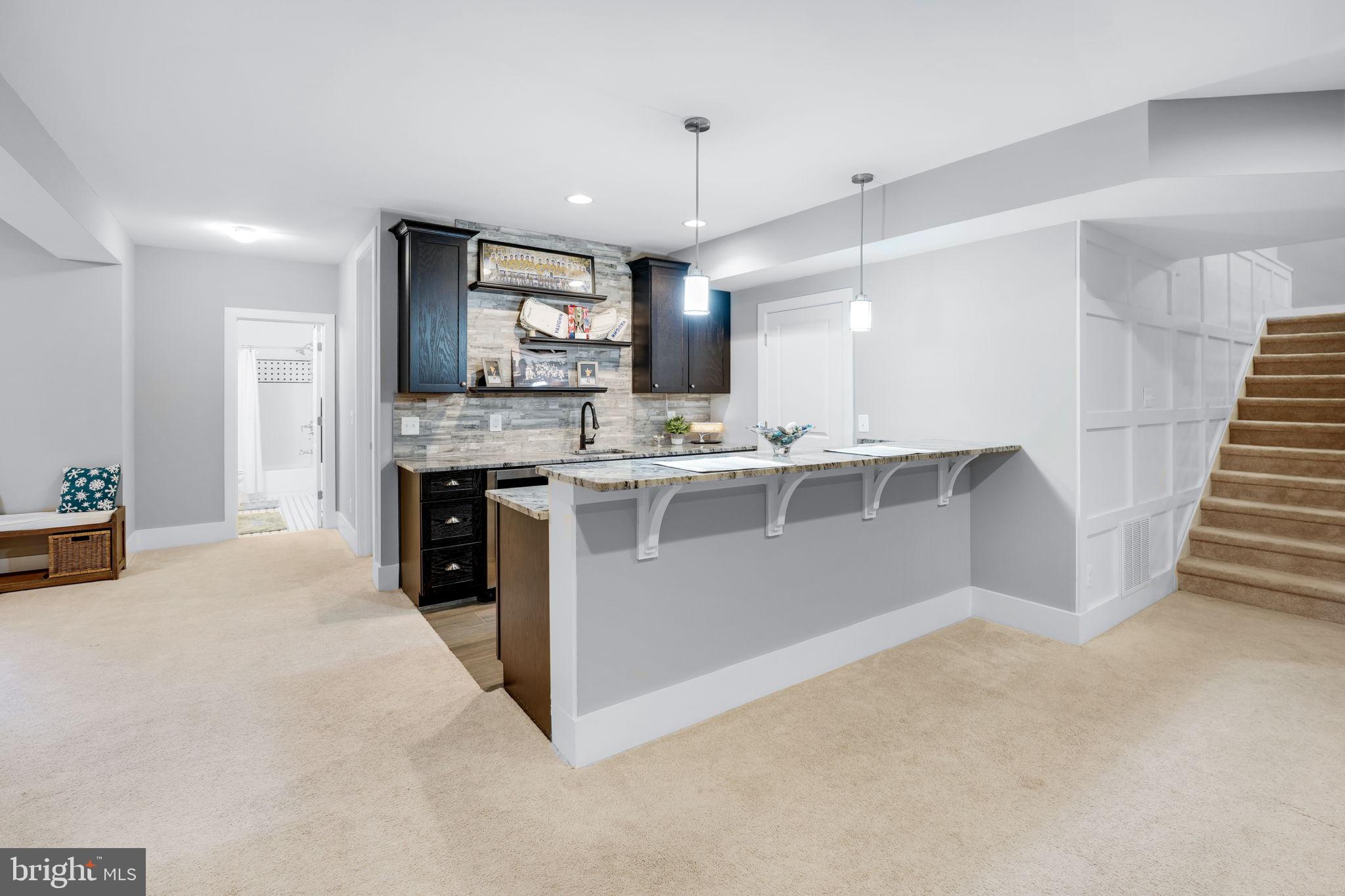 303 TAPAWINGO ROAD SE