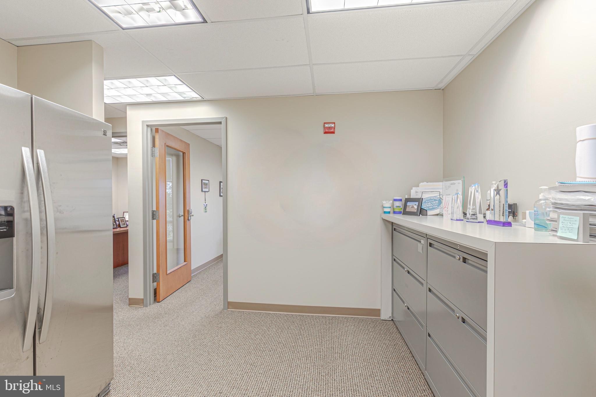 301 Maple AVENUE W Unit: 430