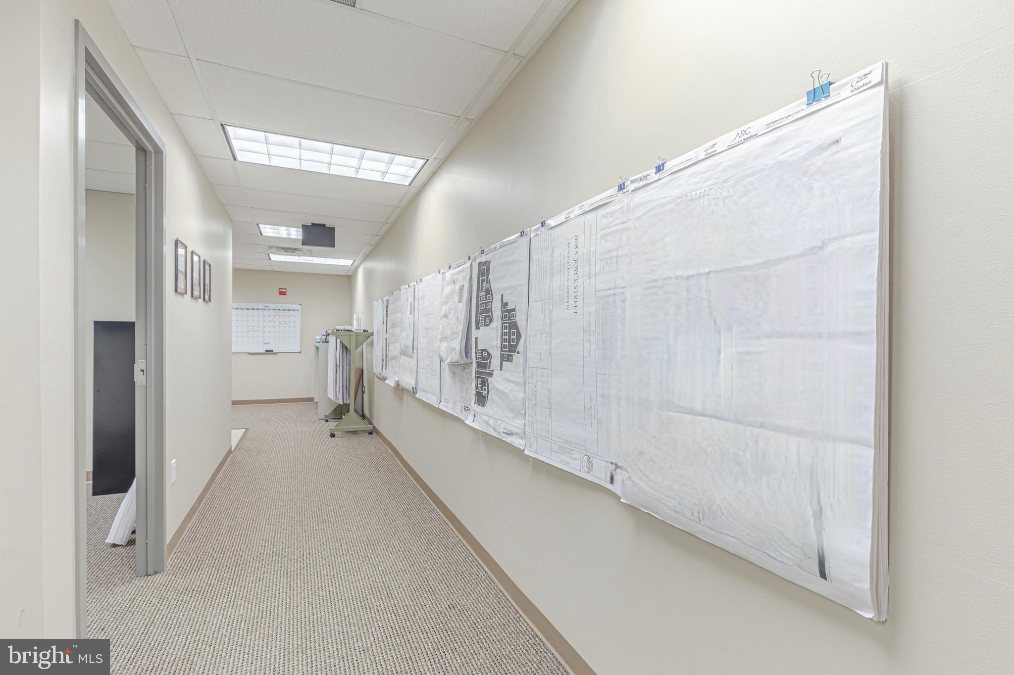 301 Maple AVENUE W Unit: 430