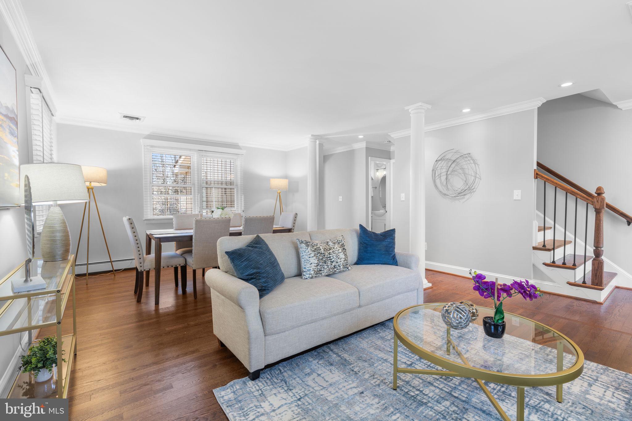 11913 Wayland STREET