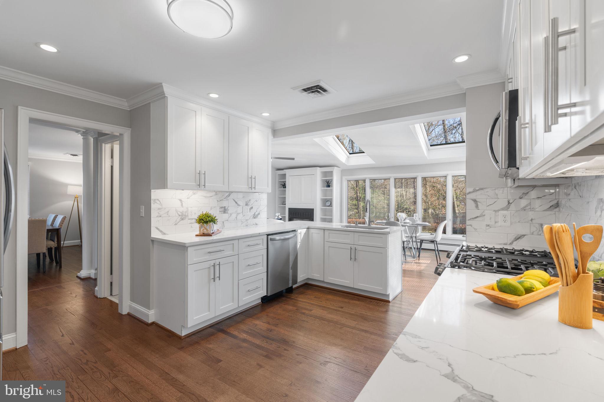 11913 Wayland STREET