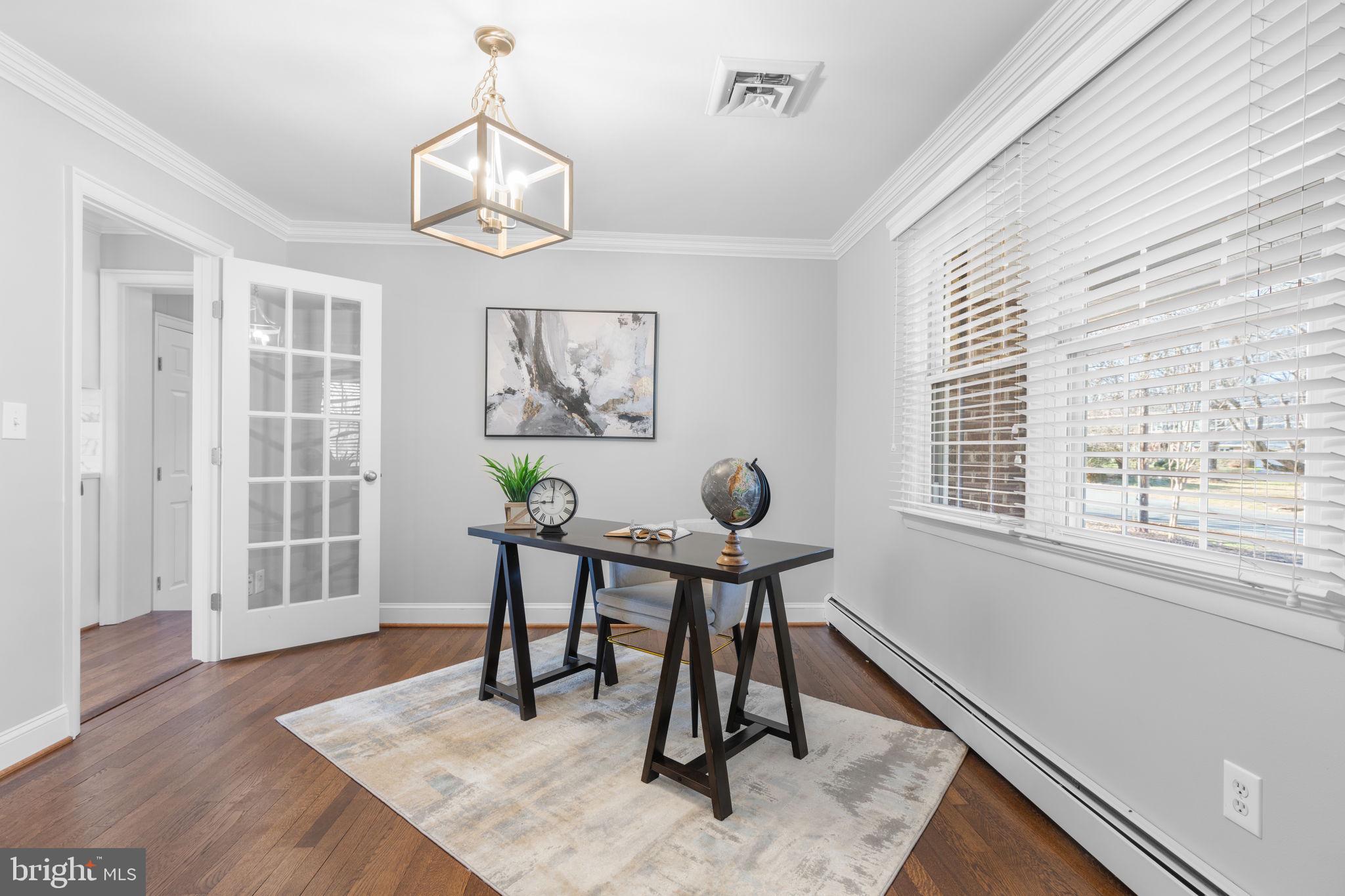 11913 Wayland STREET