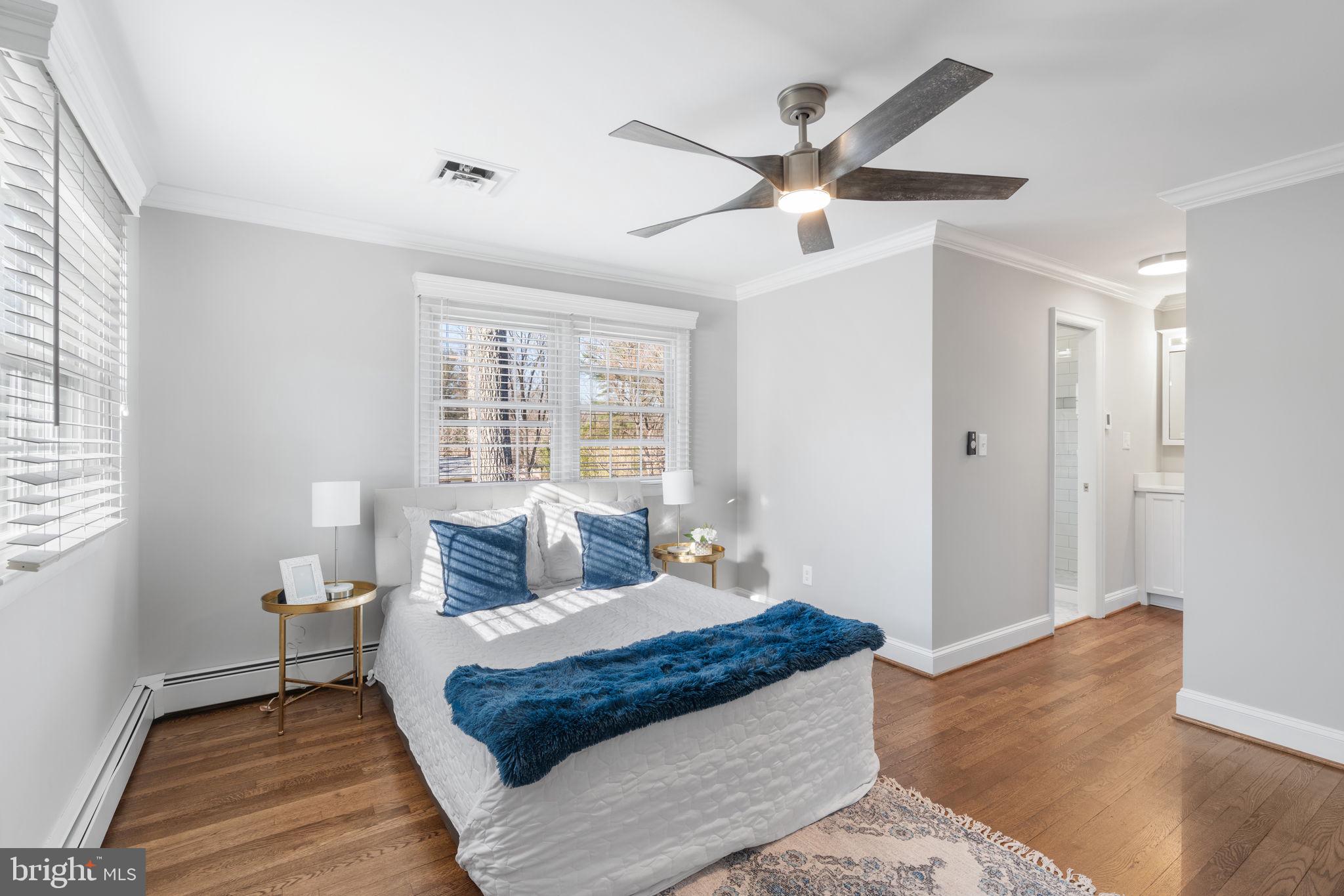 11913 Wayland STREET