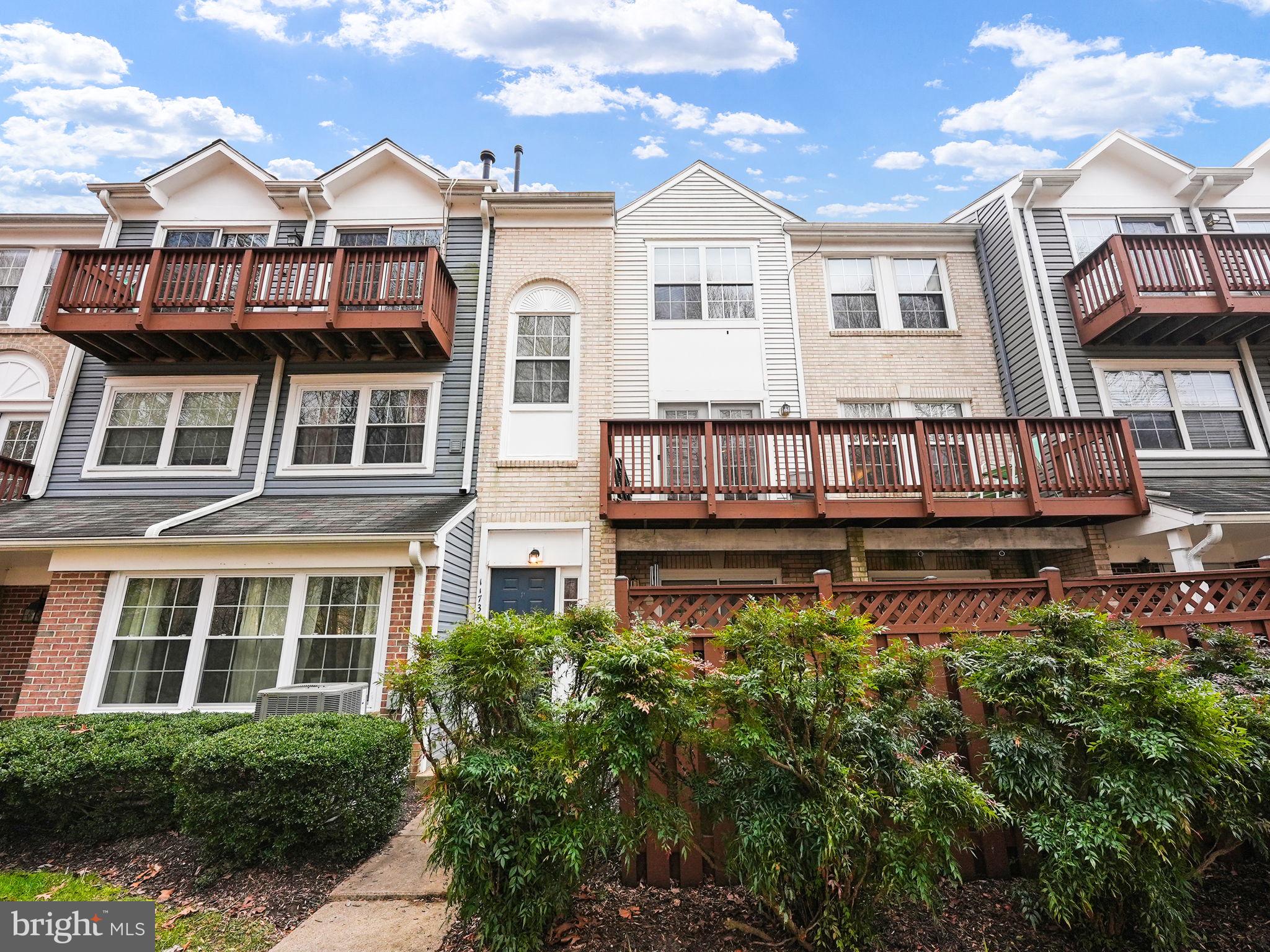 11734 Rockaway Ln #100