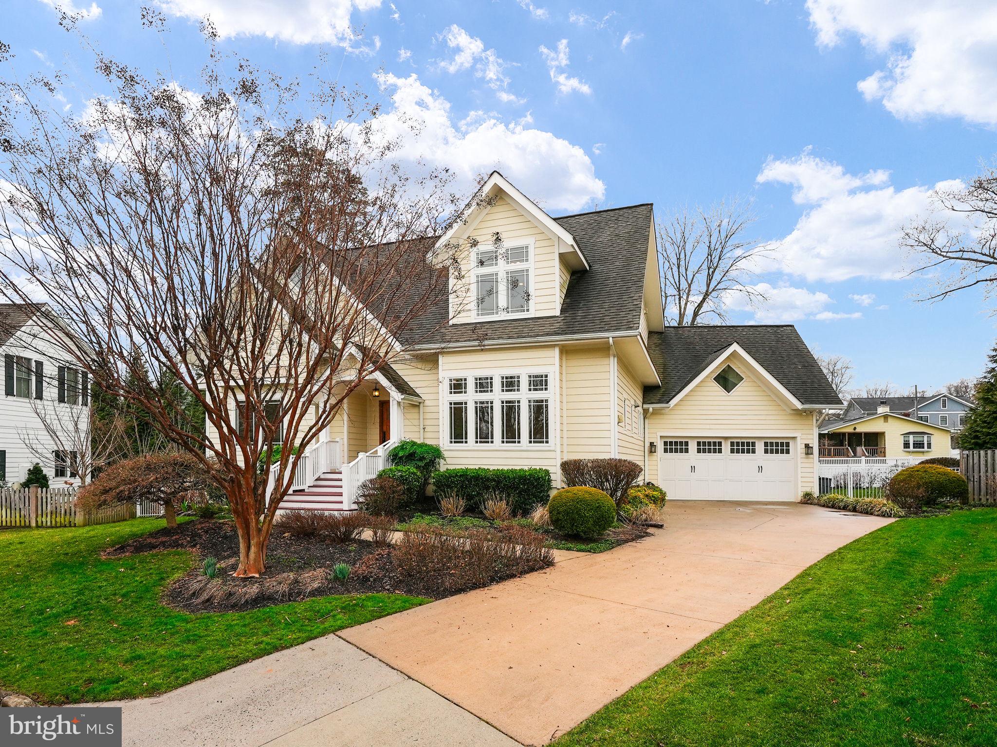 5 Charles Cir SW