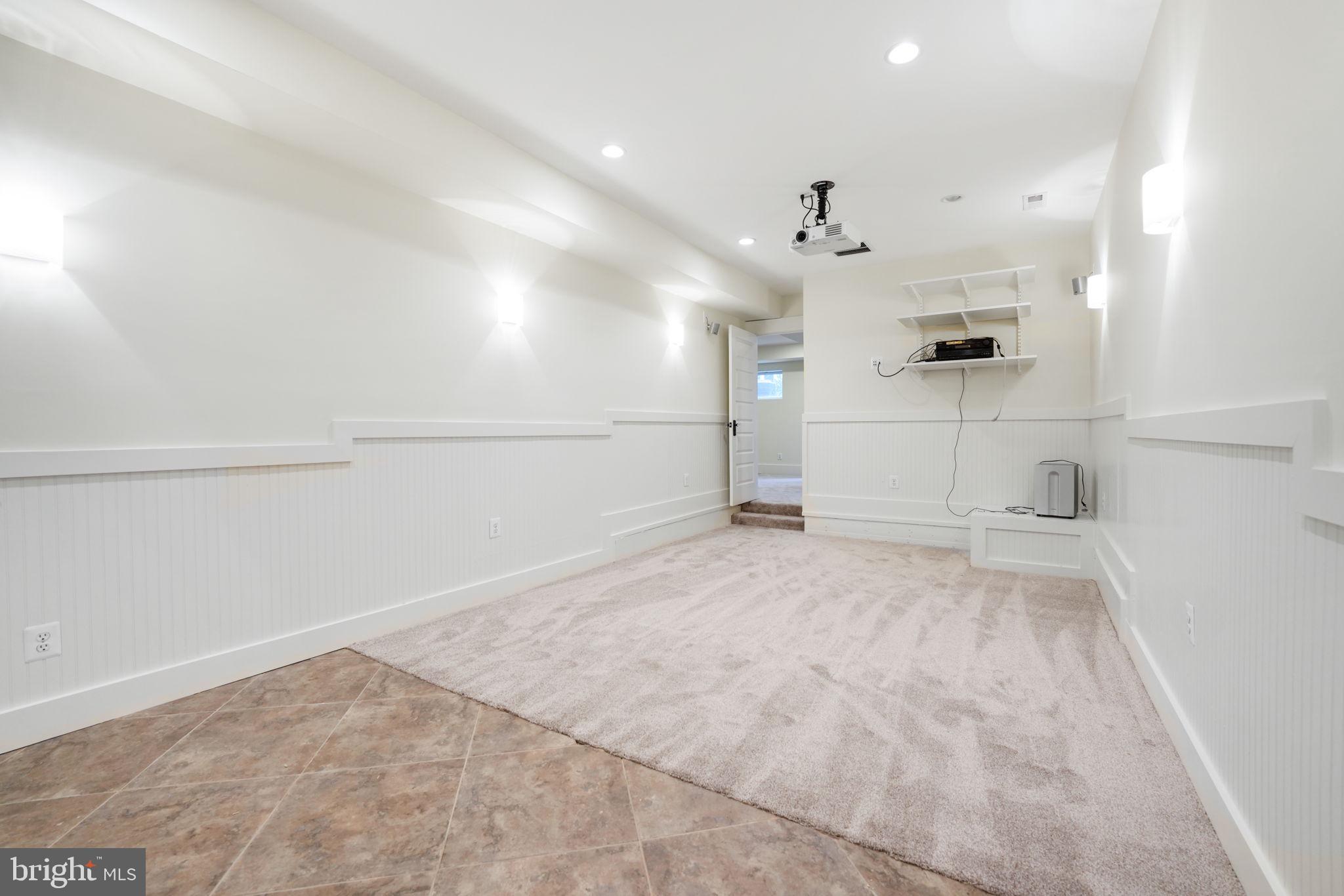 5 Charles Cir SW