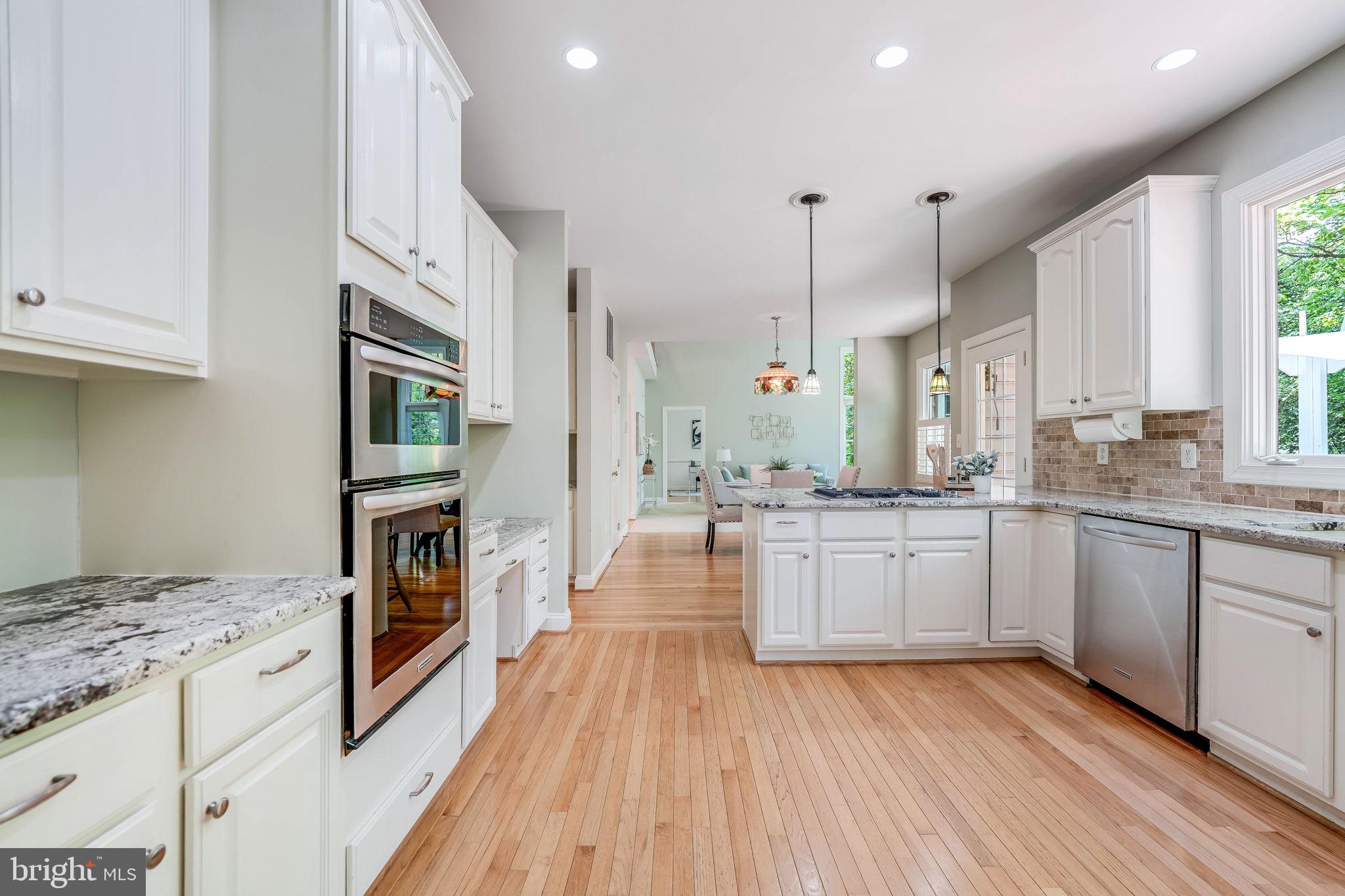 8939 Miller Ln