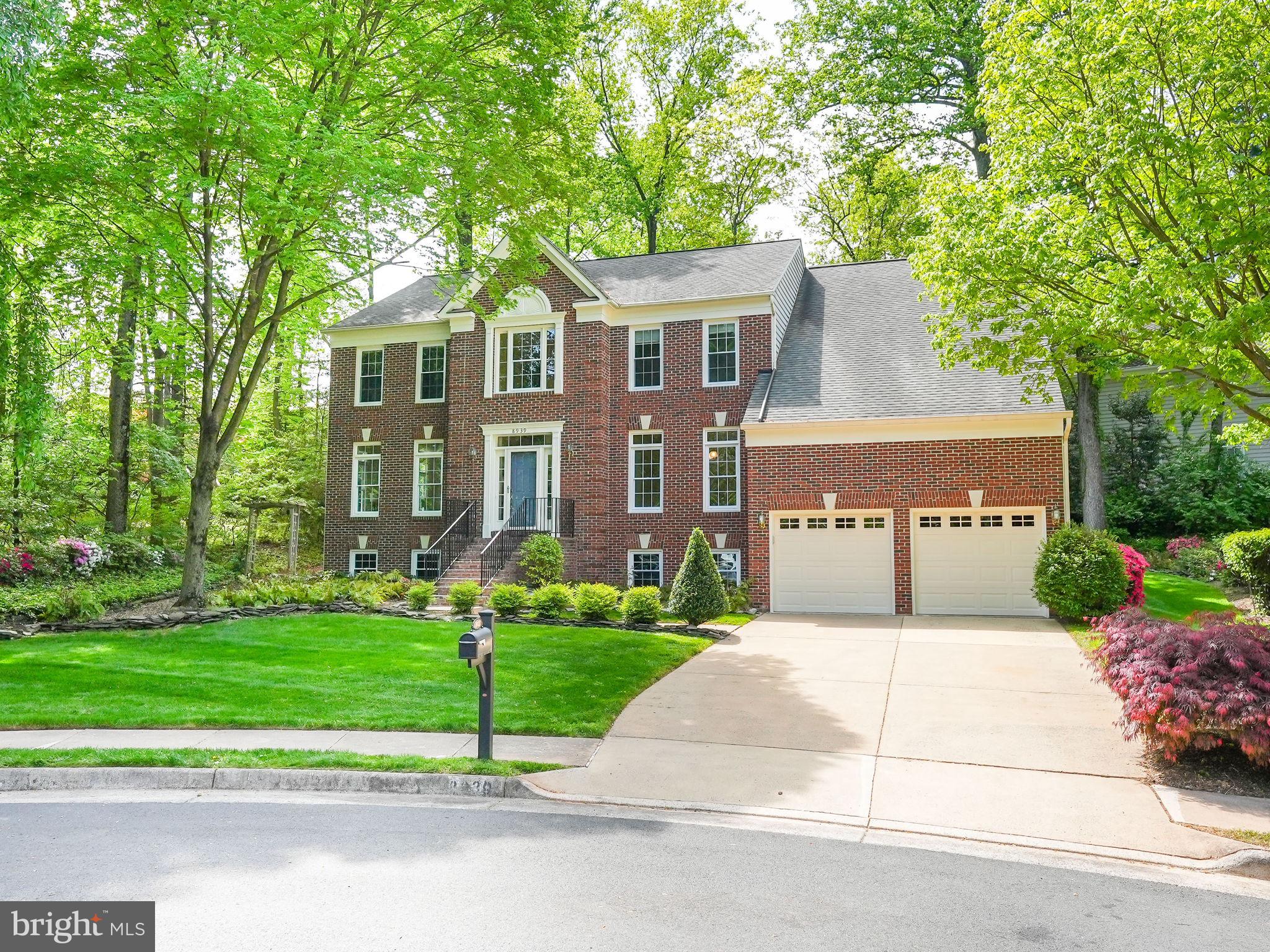 8939 Miller Ln