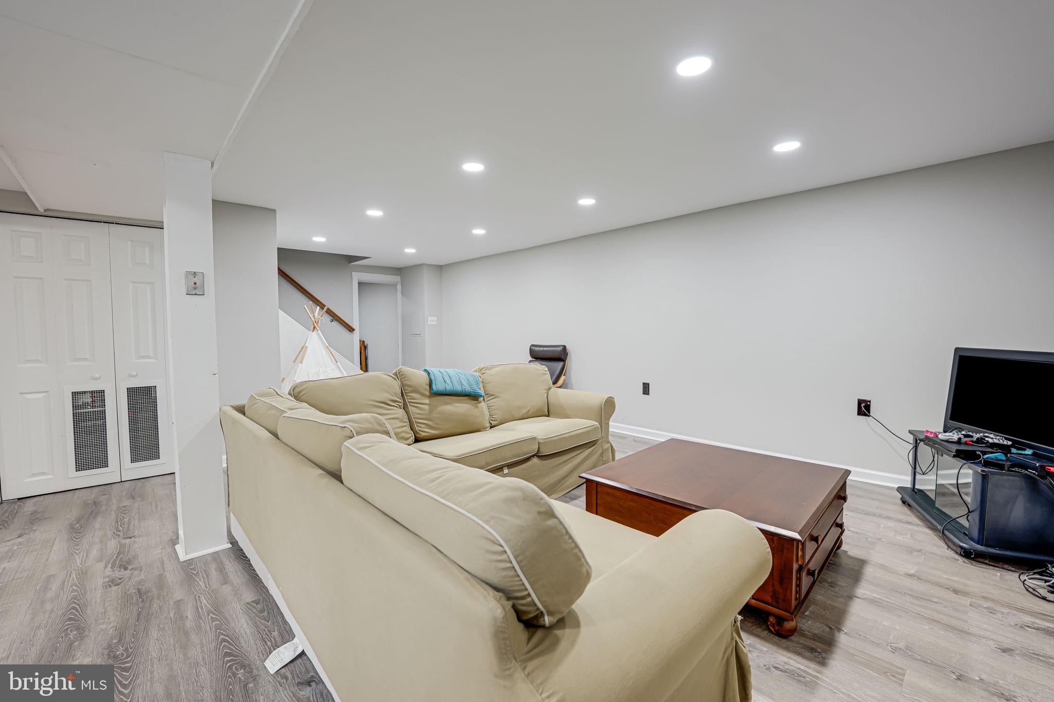 9518 Baccarat Dr