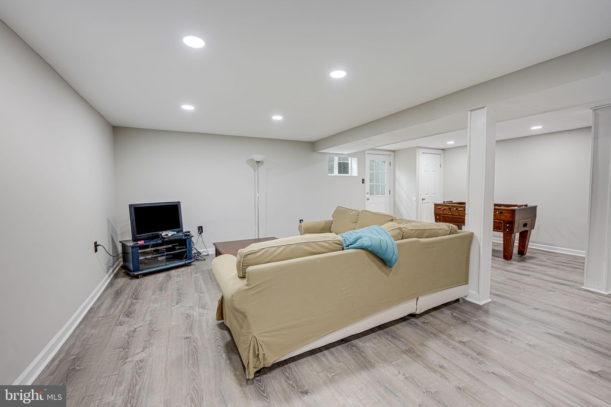 9518 Baccarat Dr