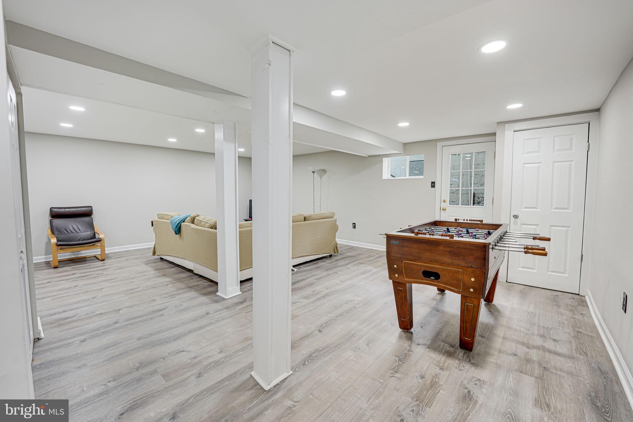 9518 Baccarat Dr