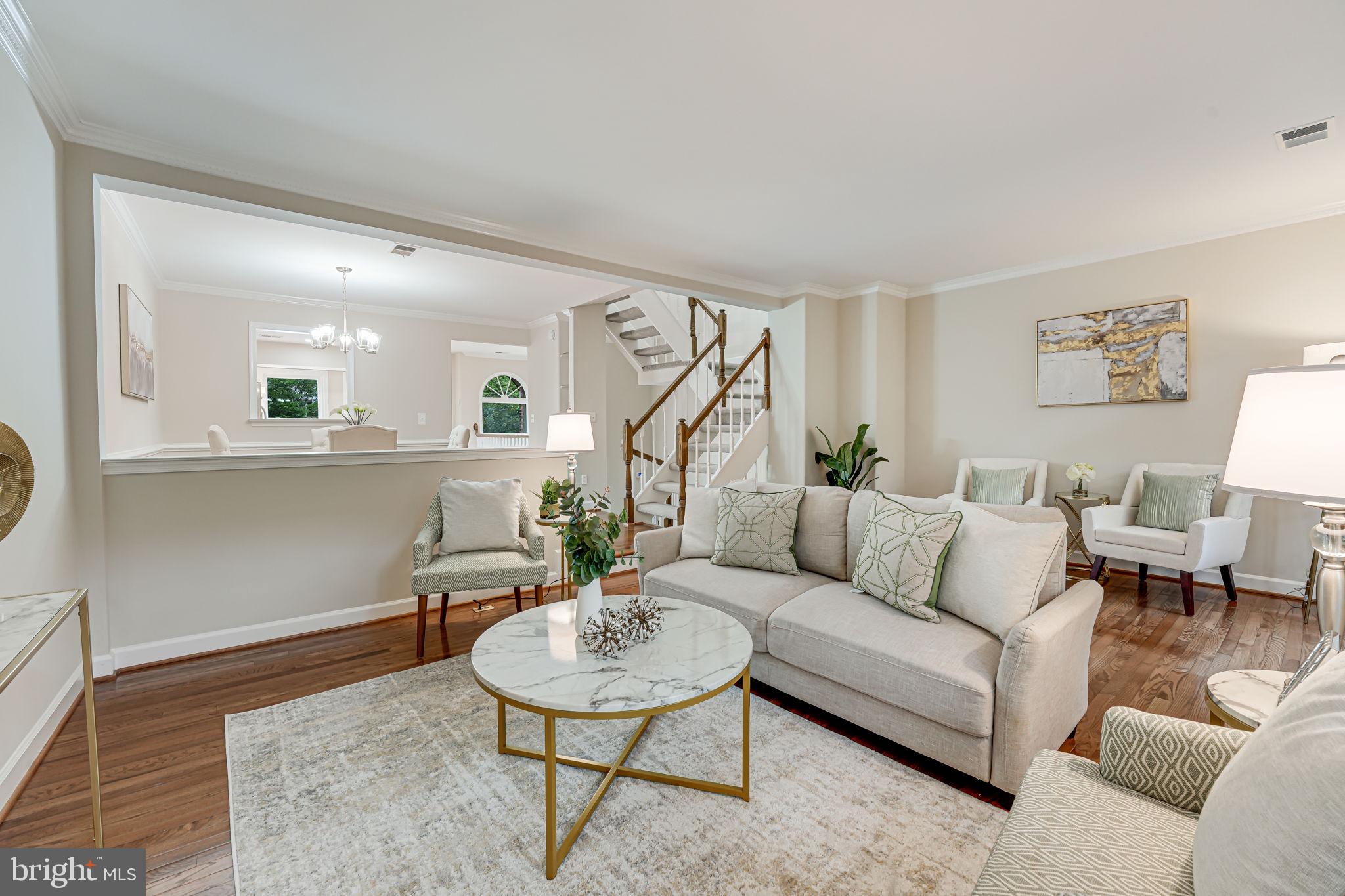 3919 Green Look Ct