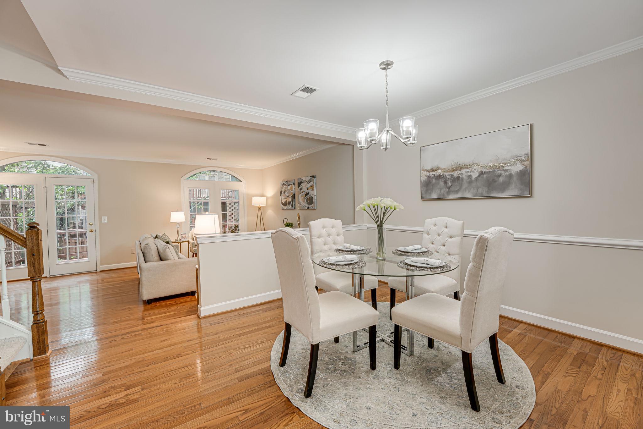 3919 Green Look Ct