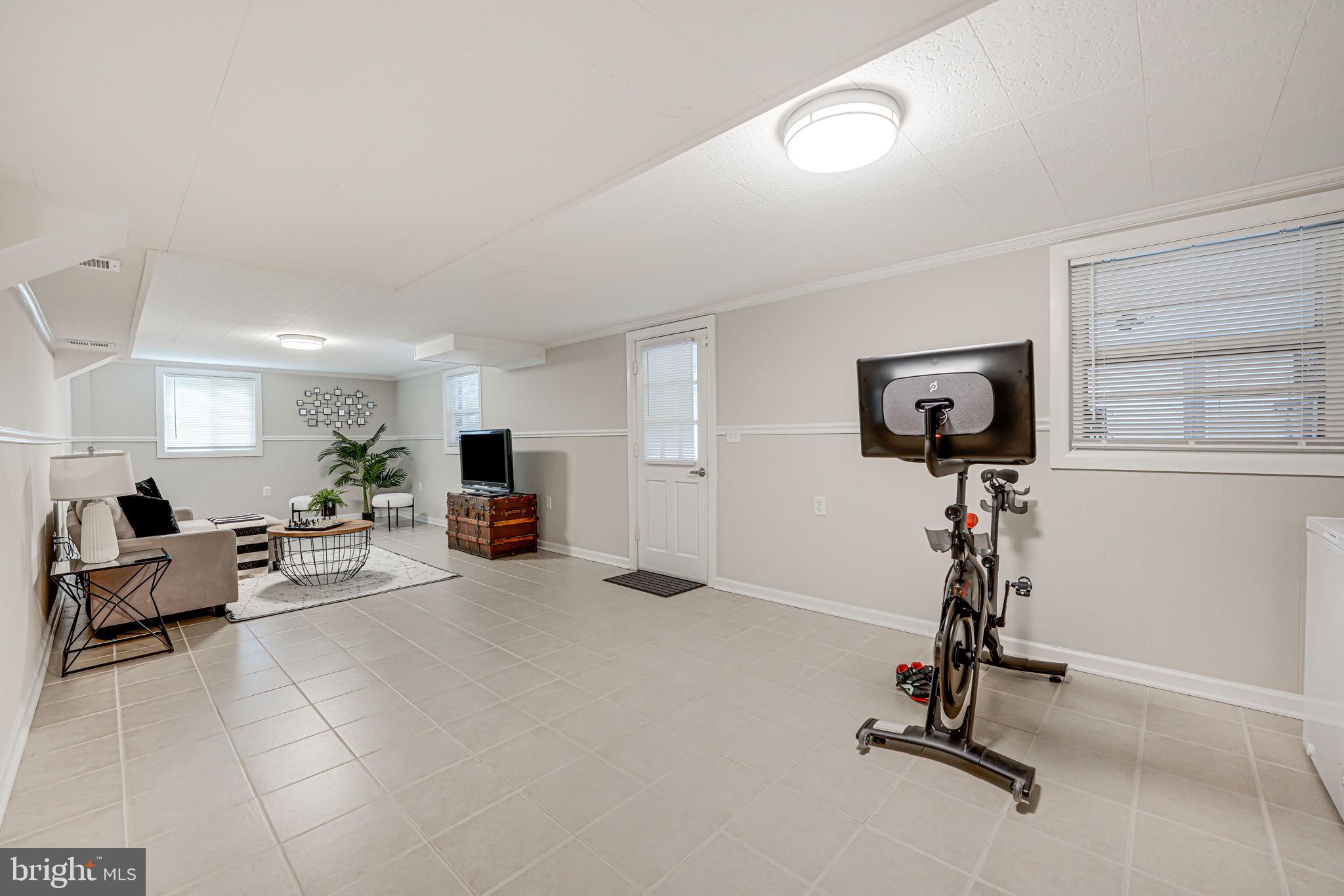 319 Patrick St SW