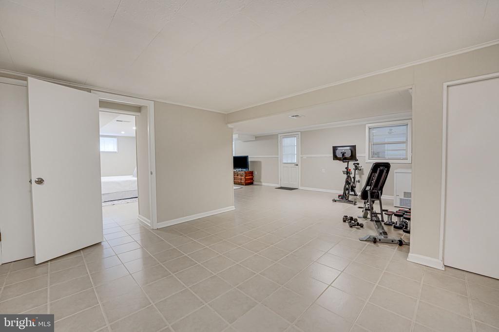 319 Patrick St SW
