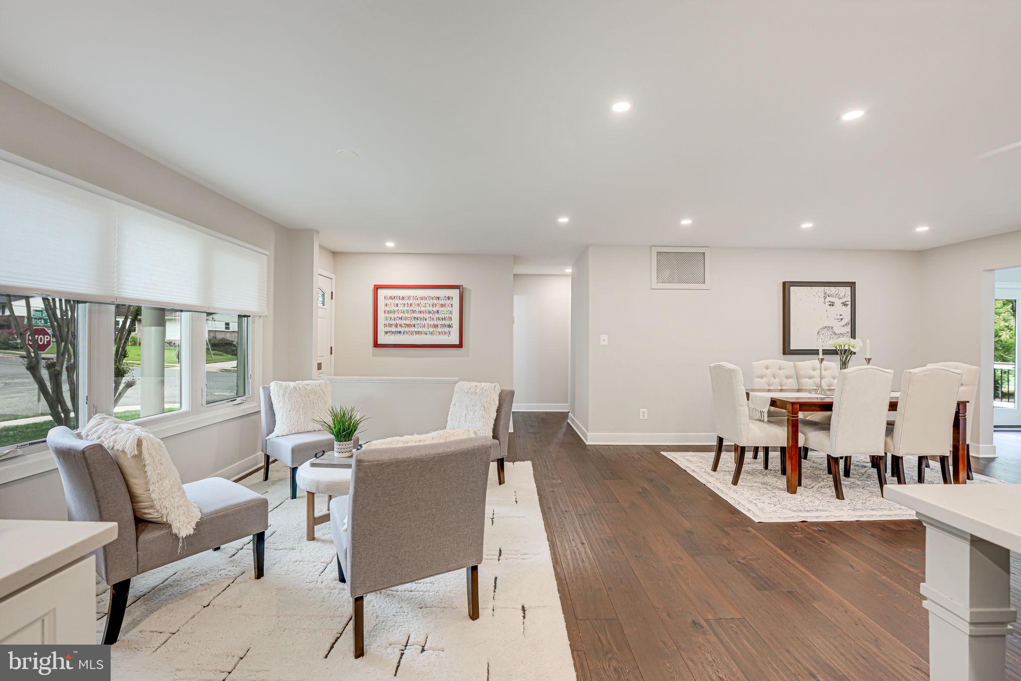 319 Patrick St SW