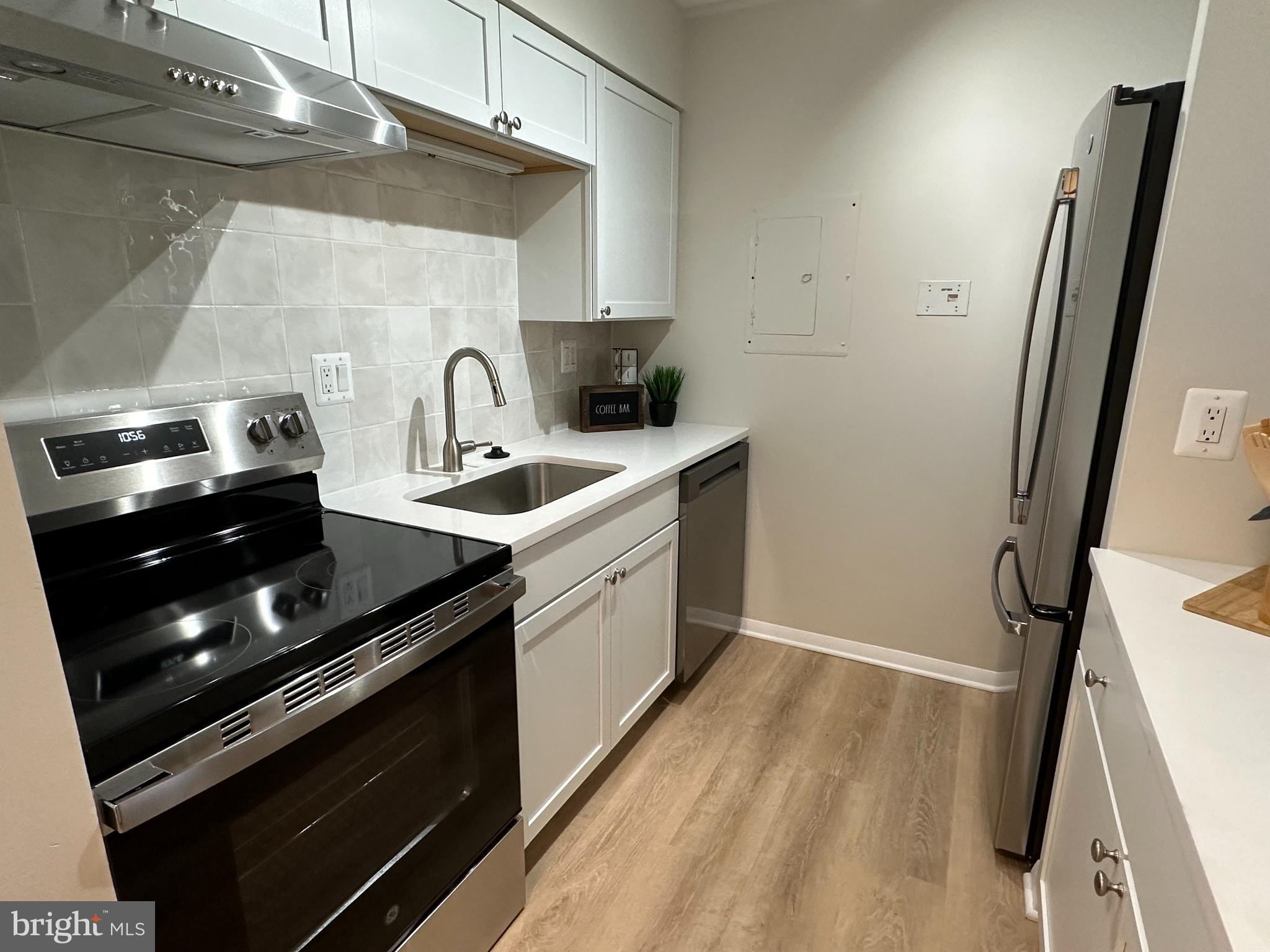 1808 Old Meadow Rd #802