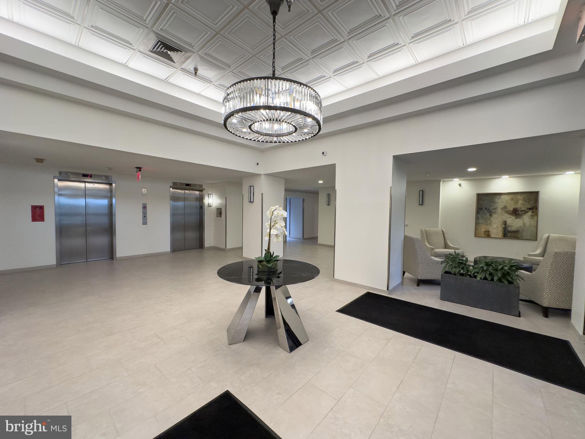 1808 Old Meadow Rd #802