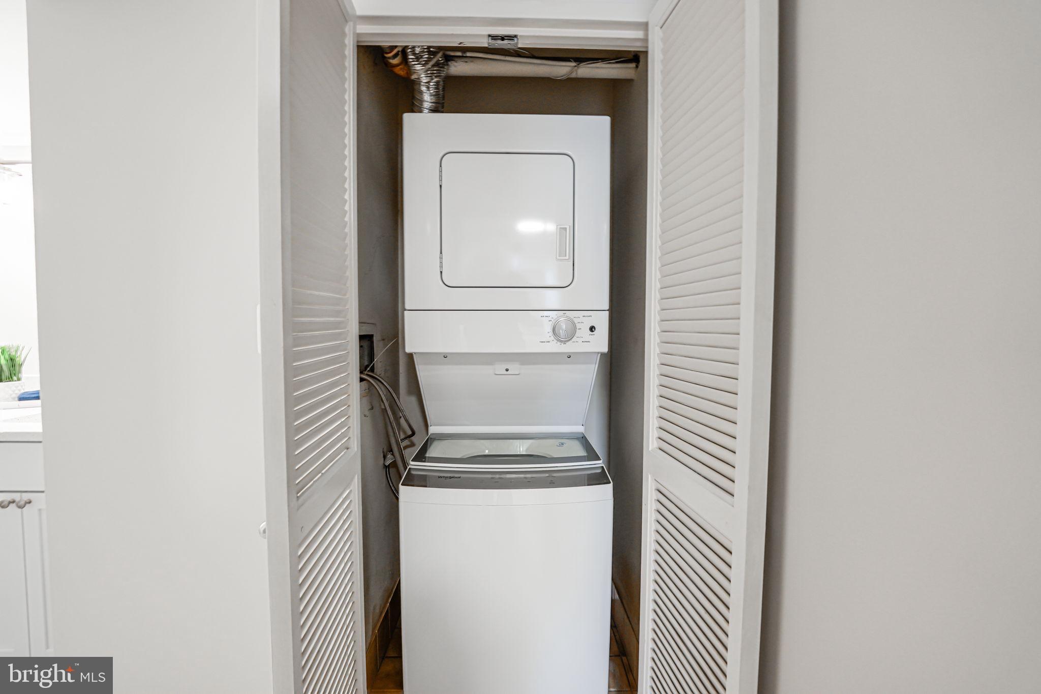 1808 Old Meadow Rd #802