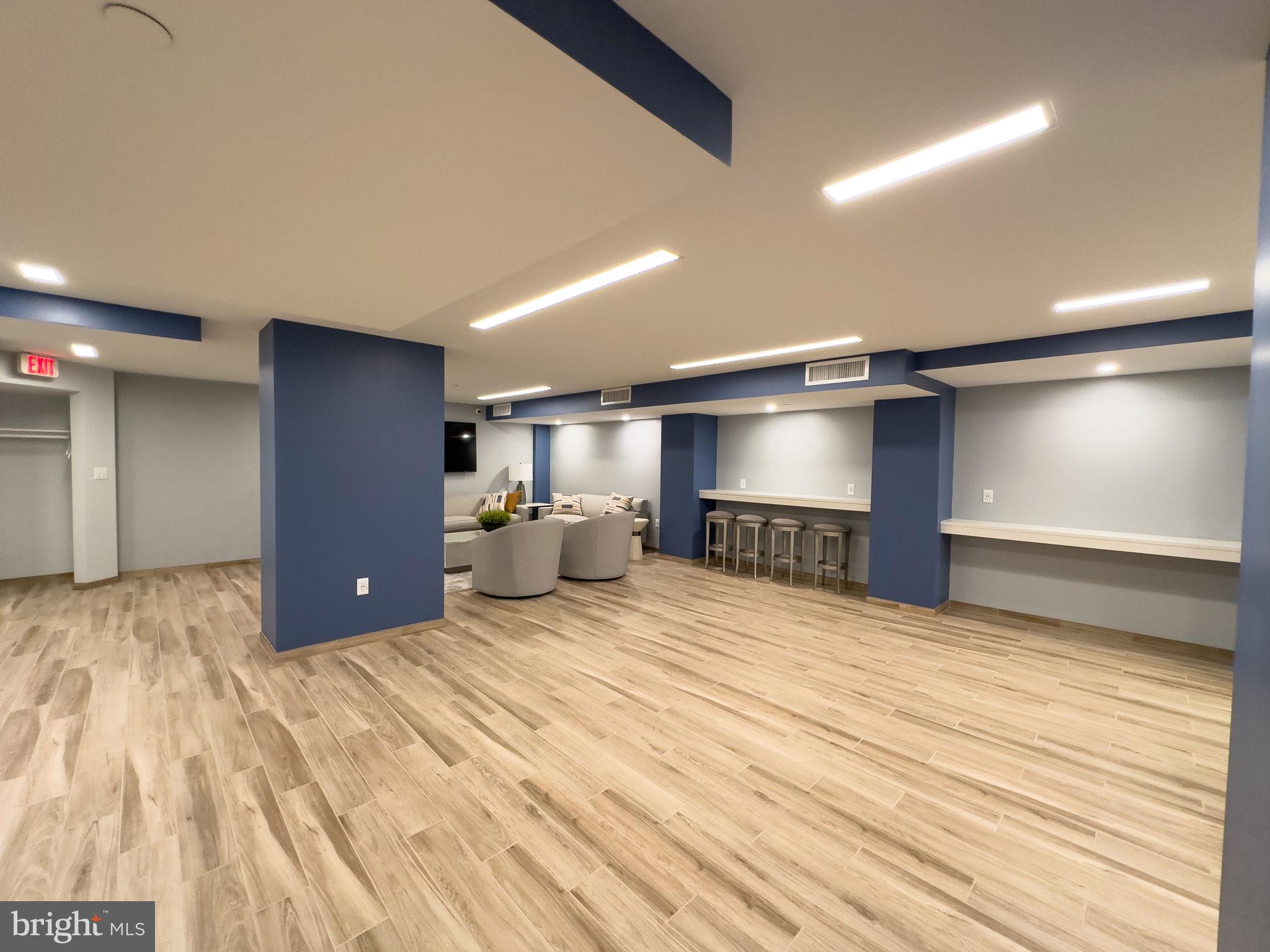 1808 Old Meadow Rd #802