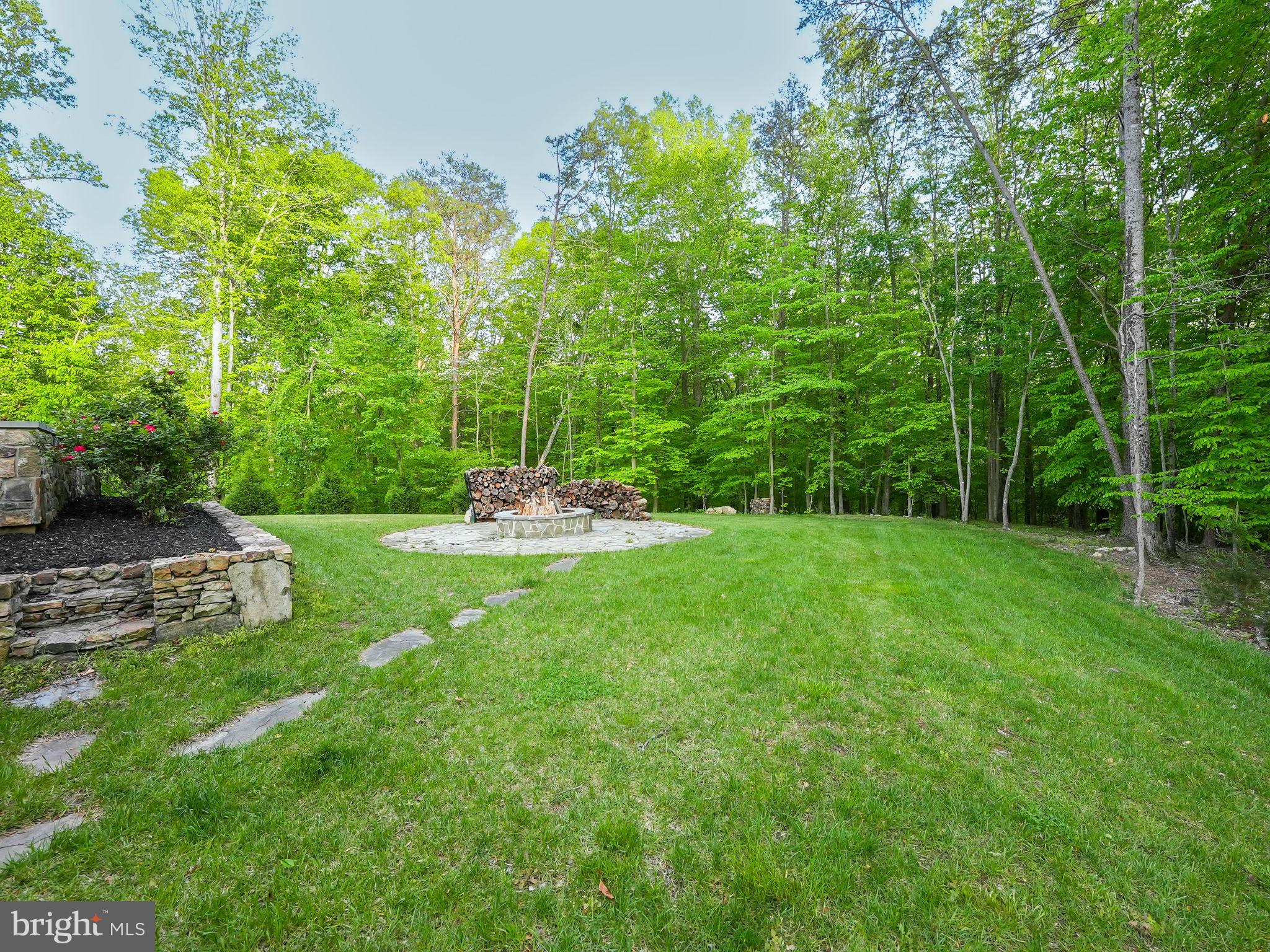 11607 Lawter Ln