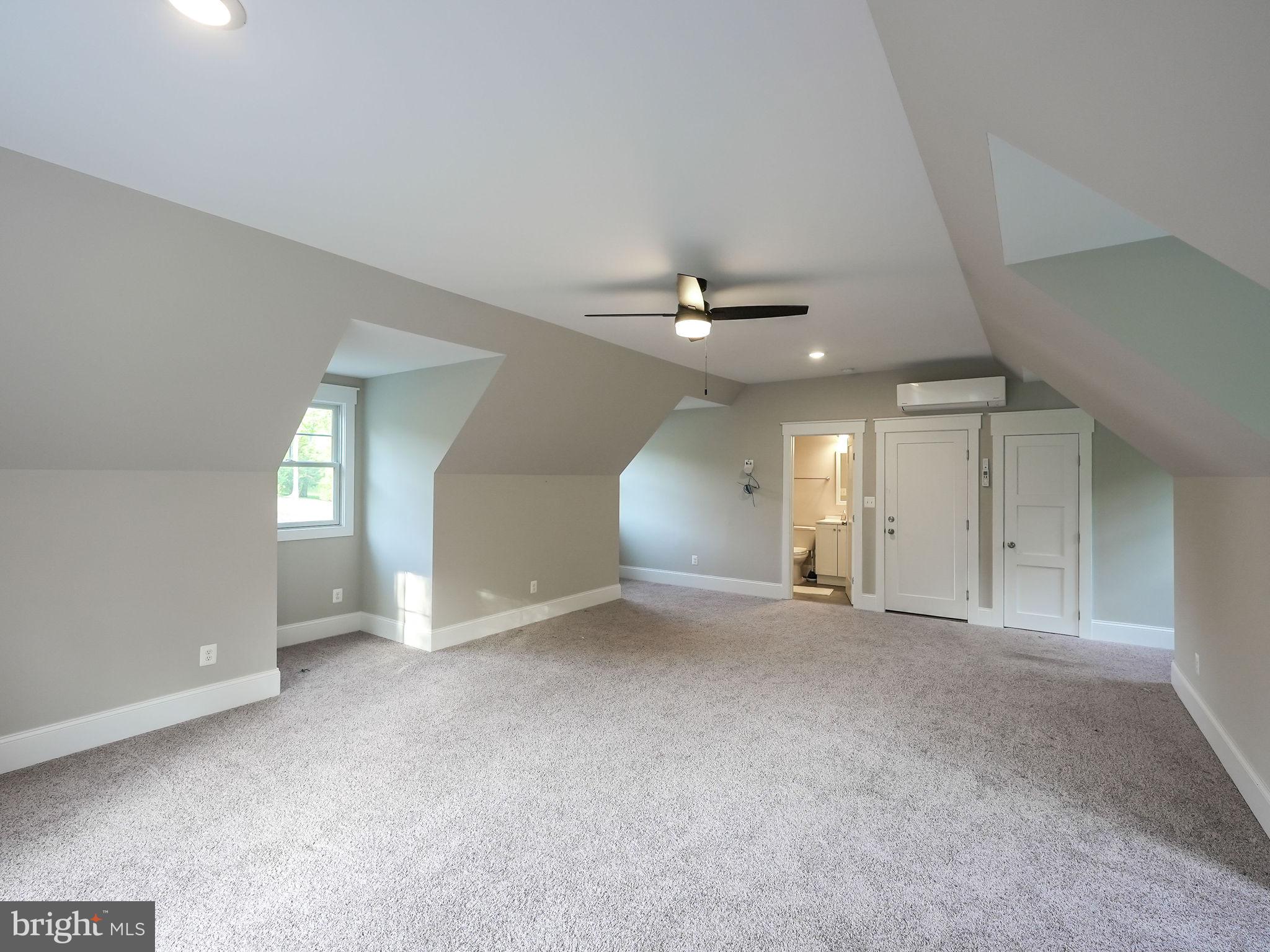 11607 Lawter Ln