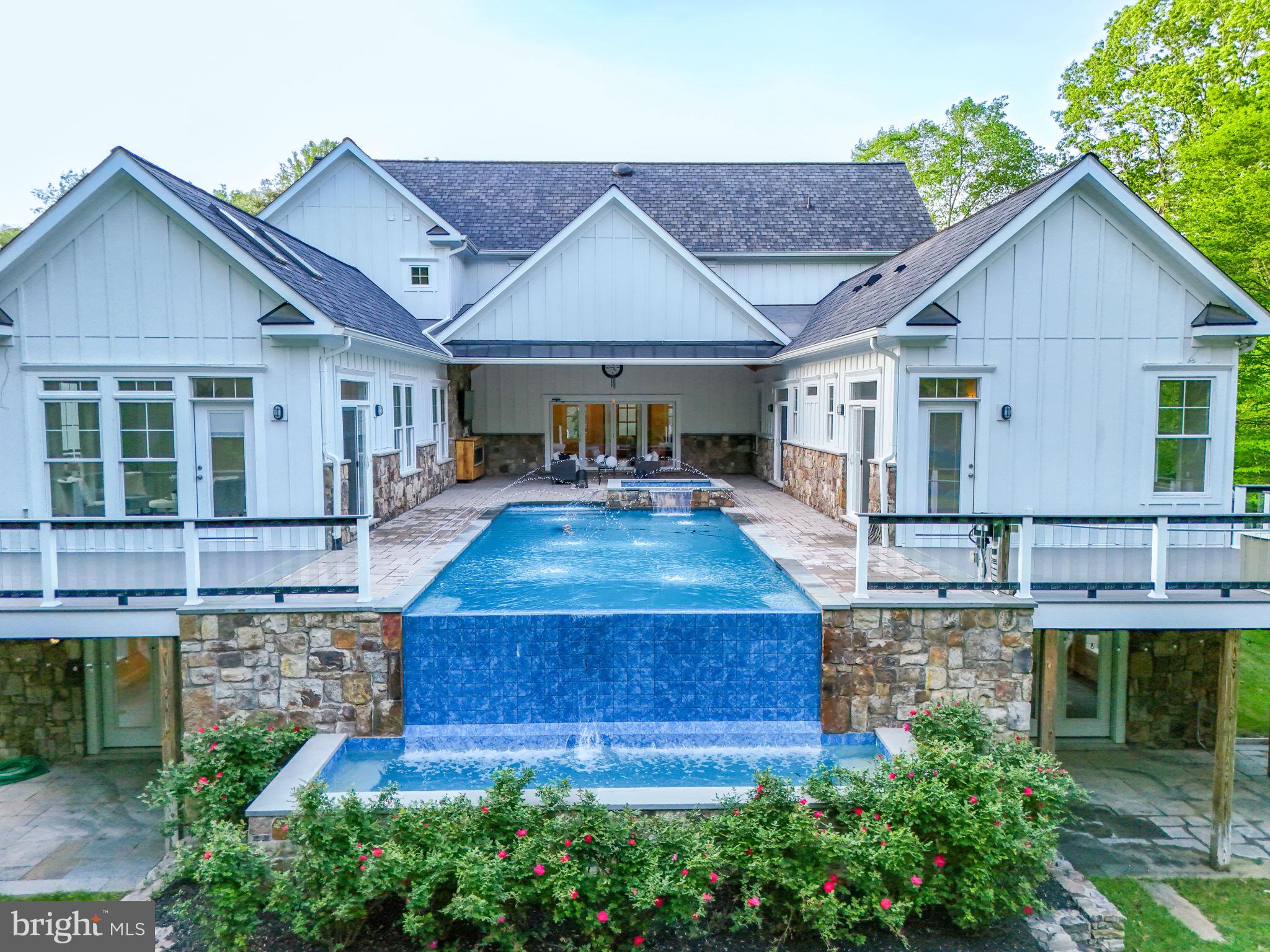 11607 Lawter Ln