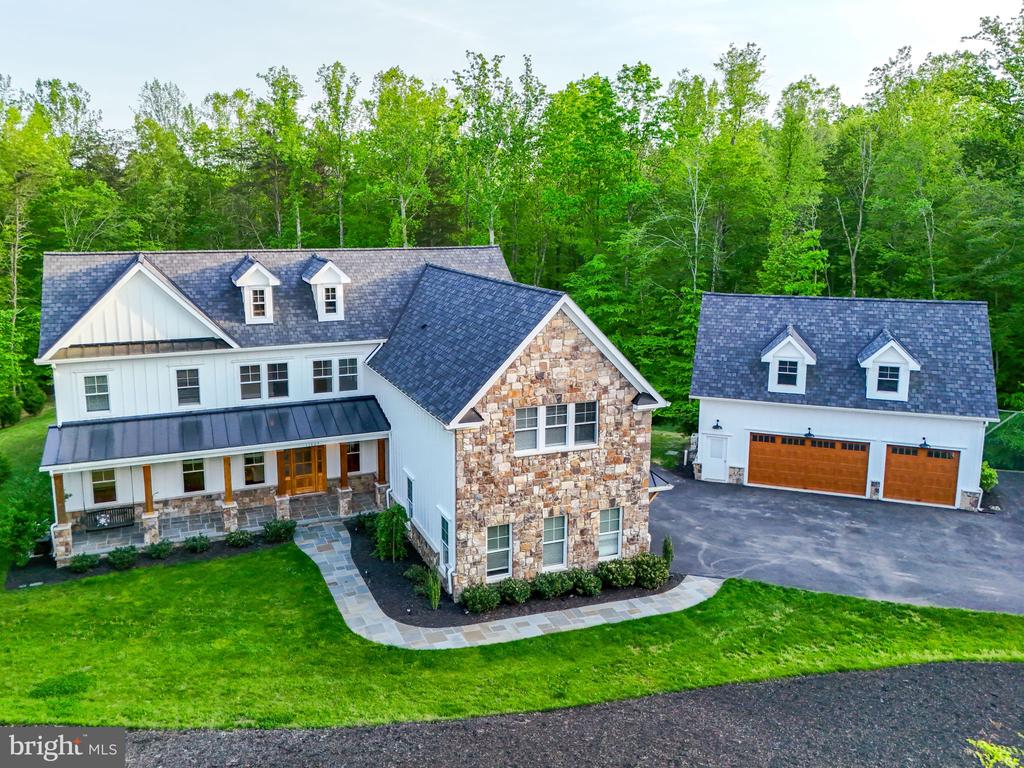 11607 Lawter Ln