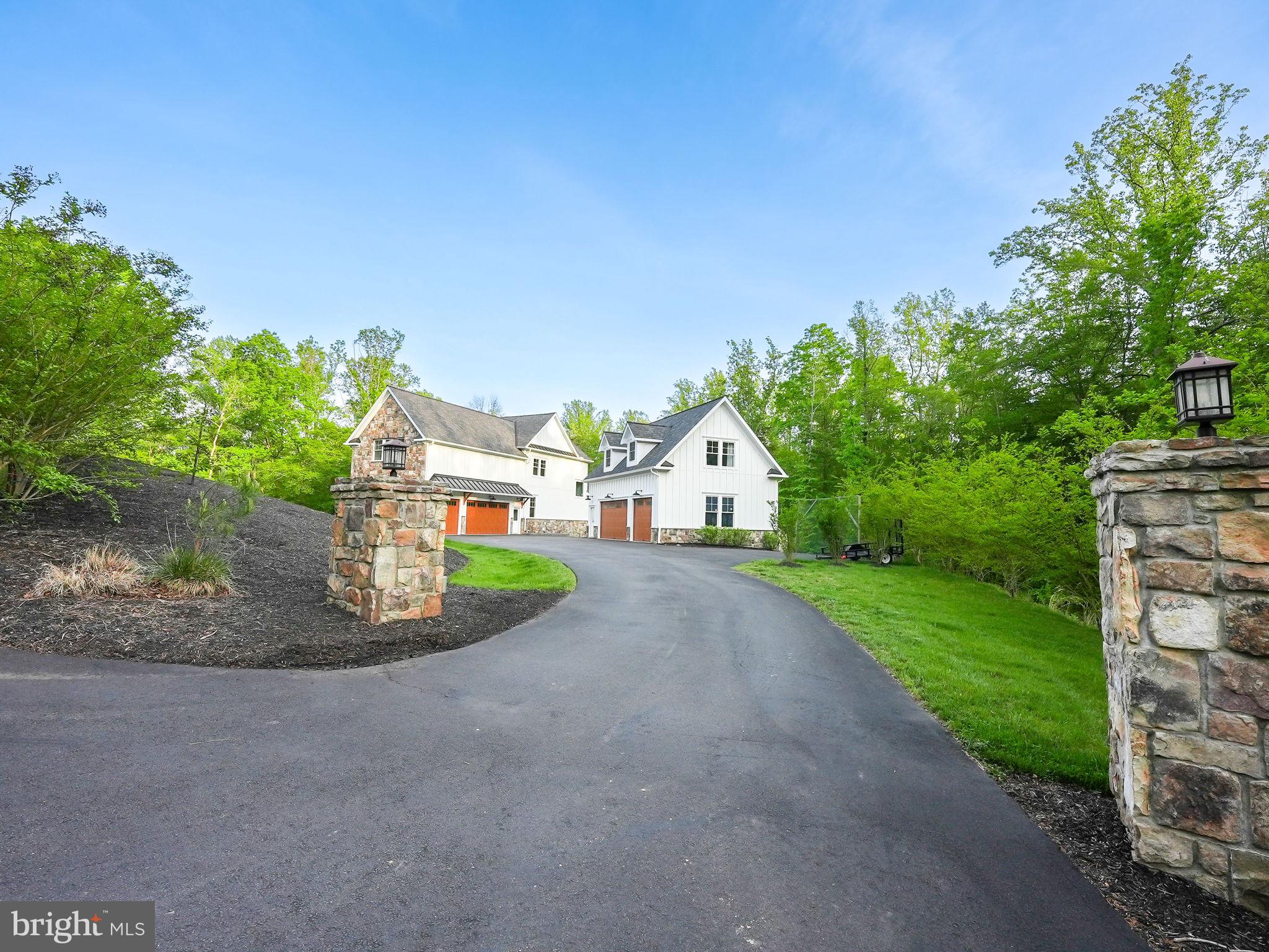 11607 Lawter Ln