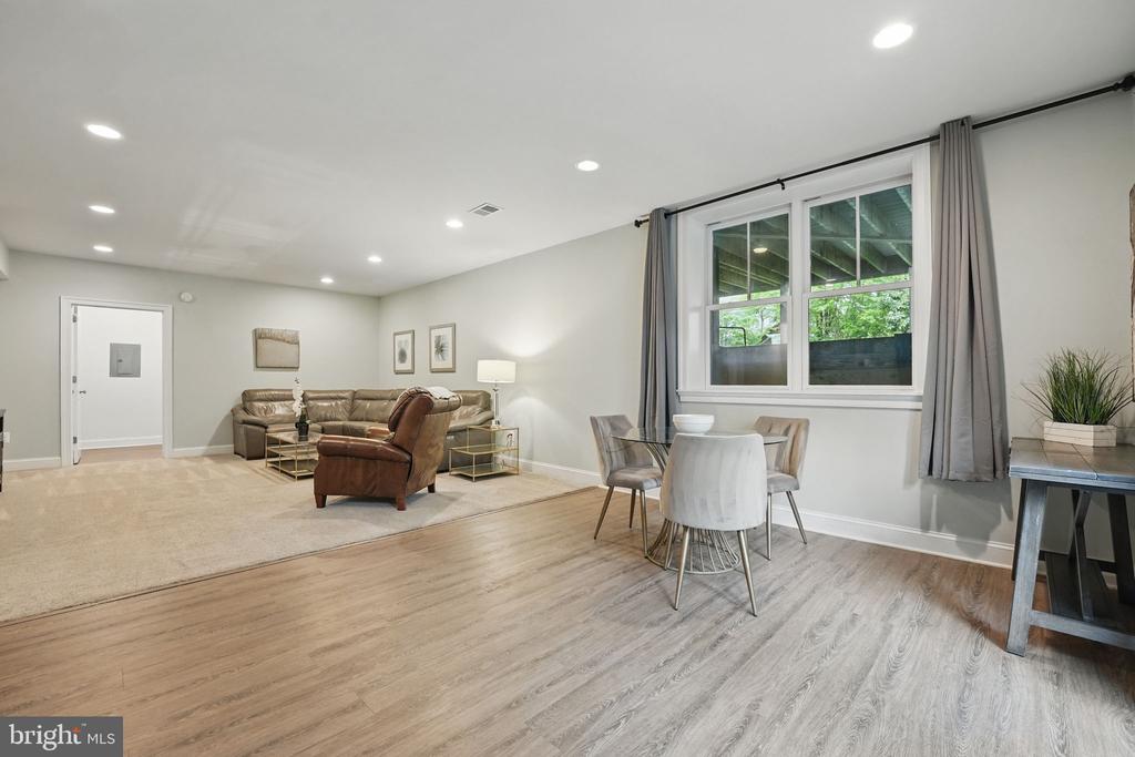 204 Elm St SW