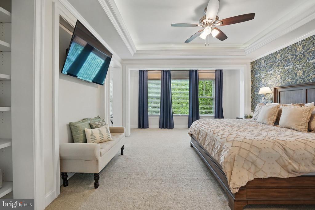 204 Elm St SW