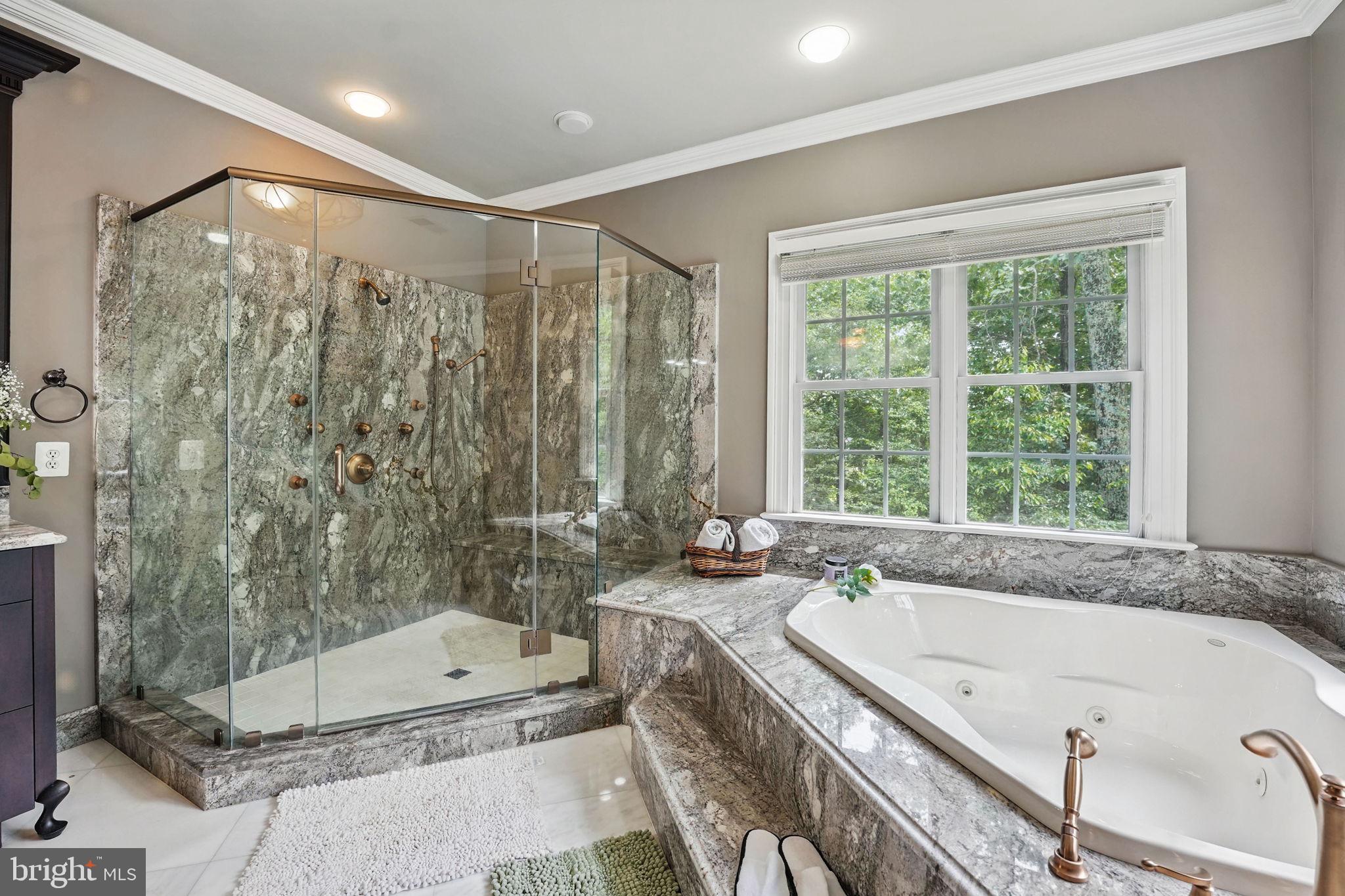 2555 Vale Ridge Ct