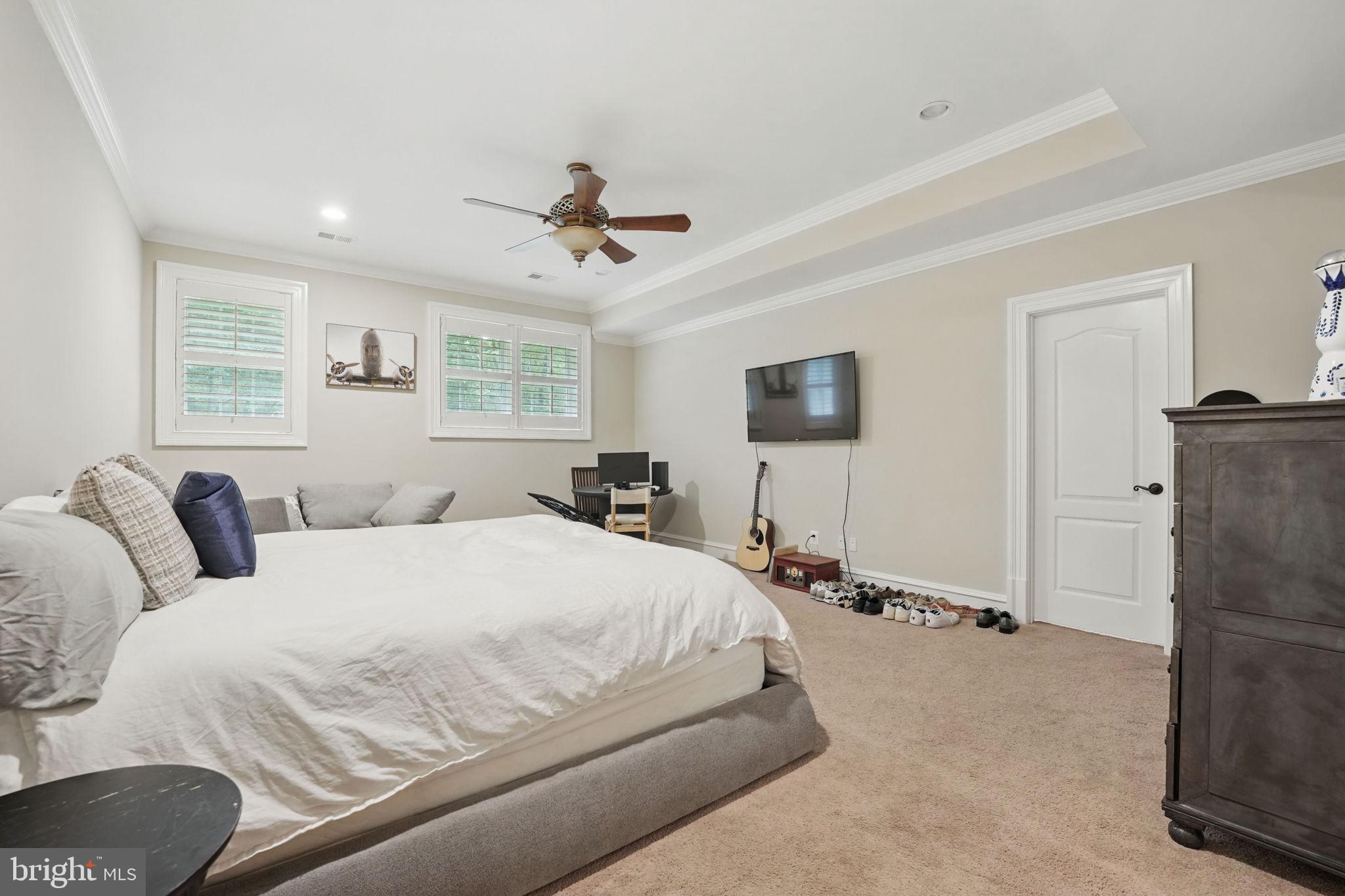 2555 Vale Ridge Ct