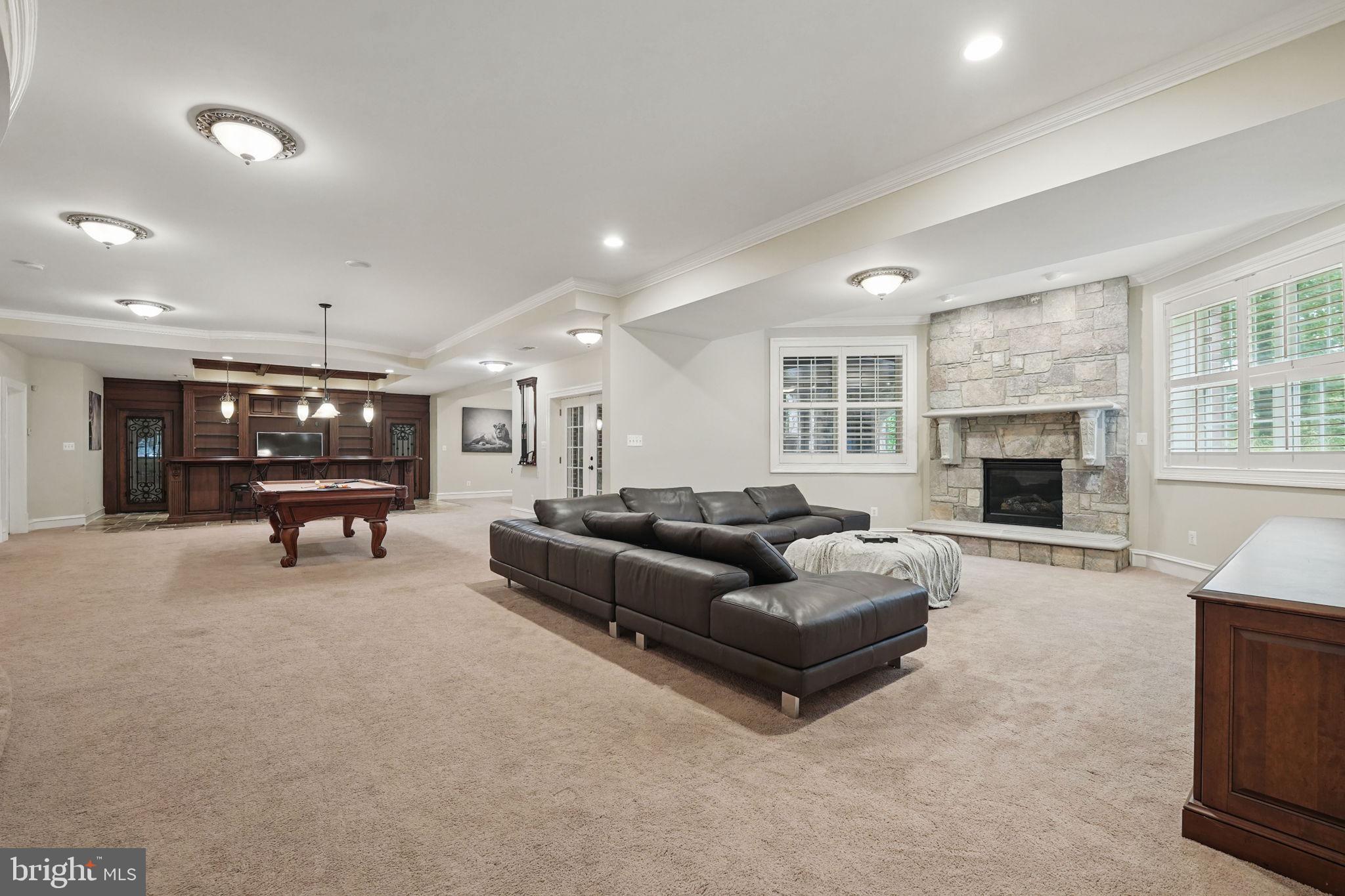 2555 Vale Ridge Ct