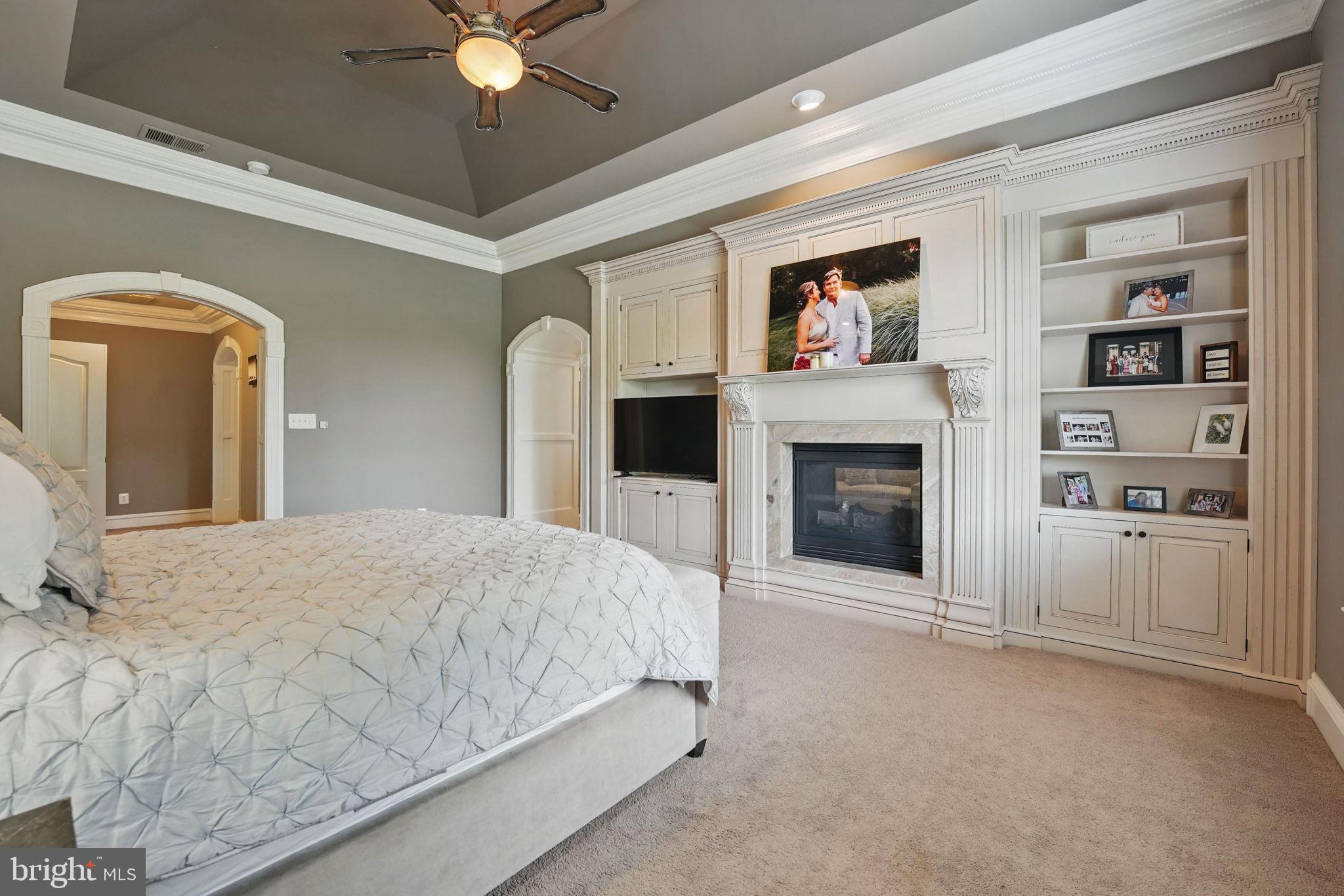 2555 Vale Ridge Ct