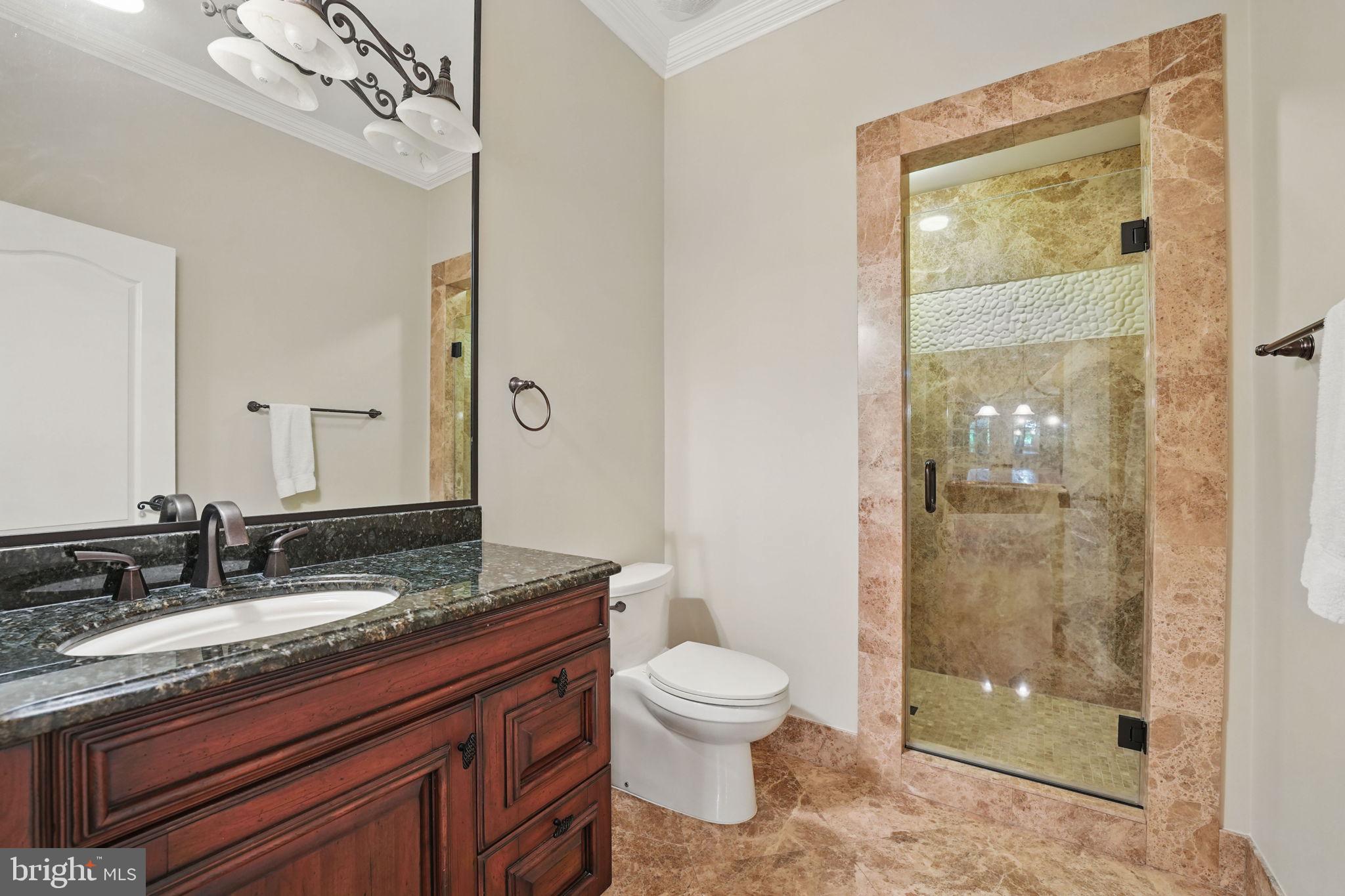 2555 Vale Ridge Ct